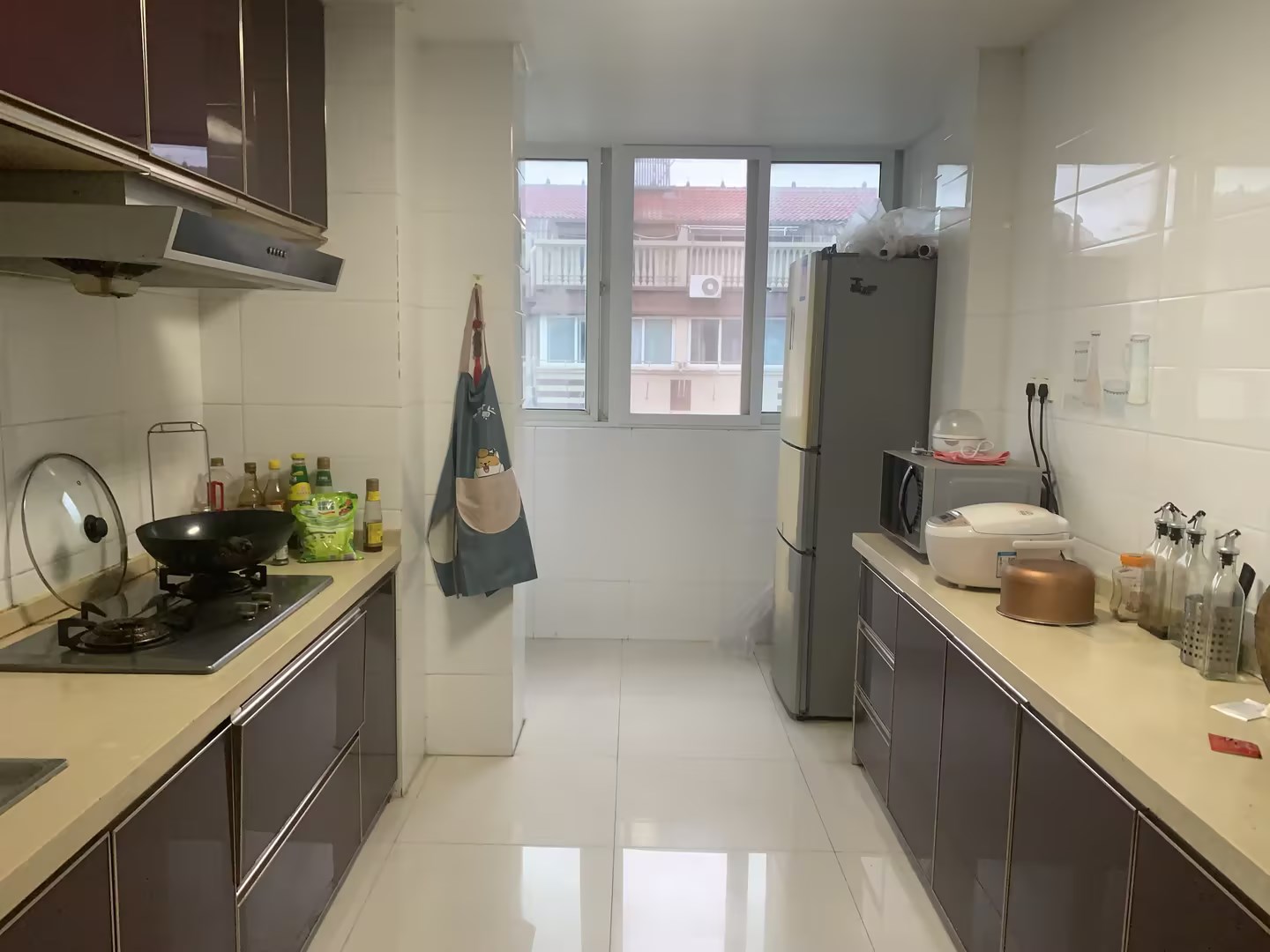 外滩小区 4室2厅1卫 86.00m&sup2;