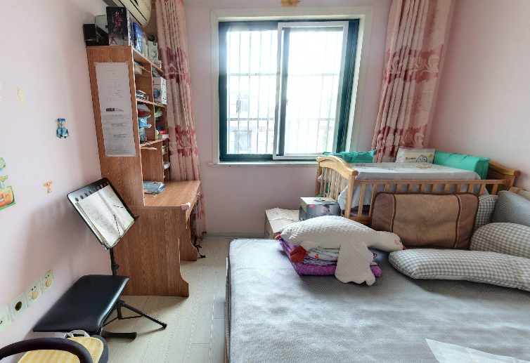 城港新村 2室1厅1卫 68m&sup2;