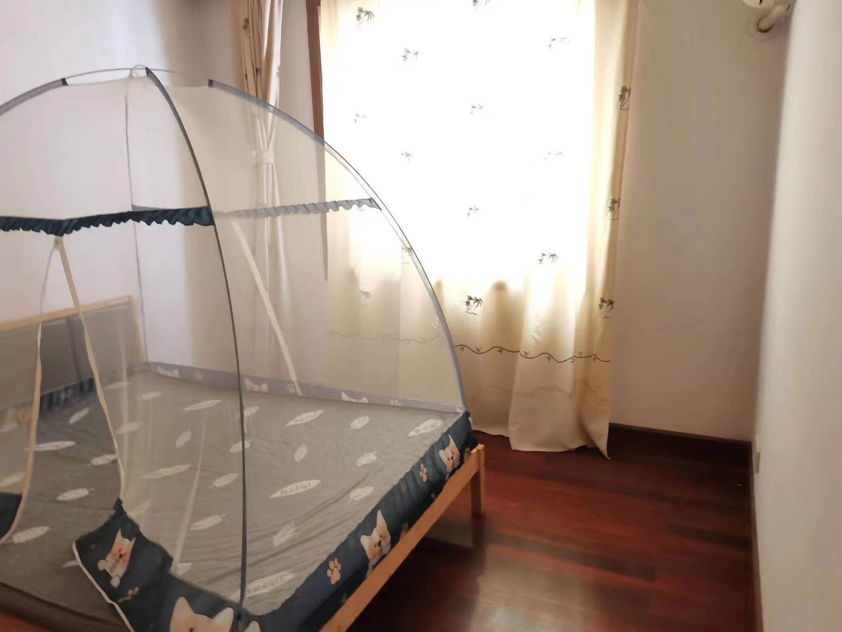 健康公寓 4室2厅2卫 175m&sup2;