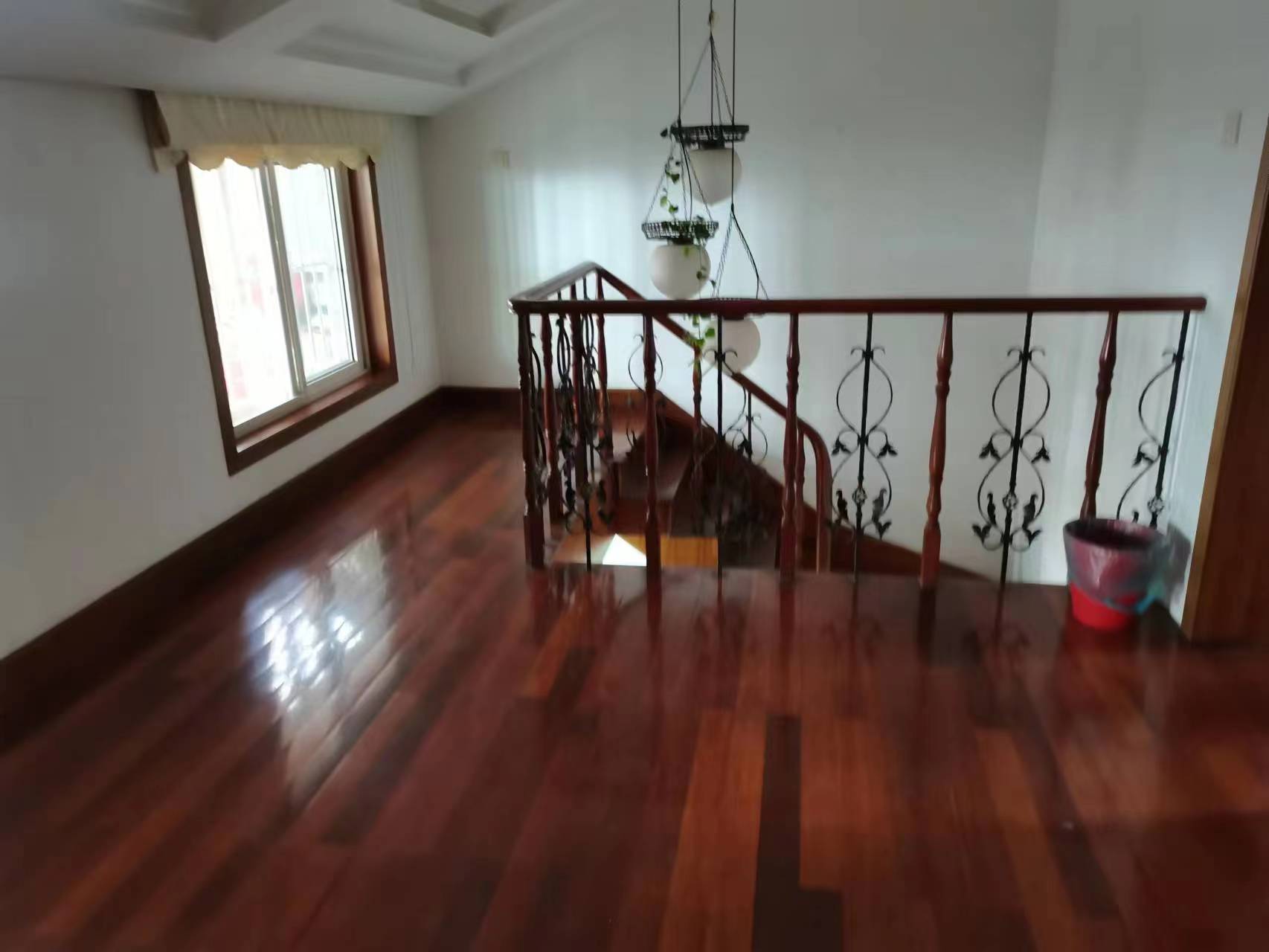 健康公寓 4室2厅2卫 175m&sup2;