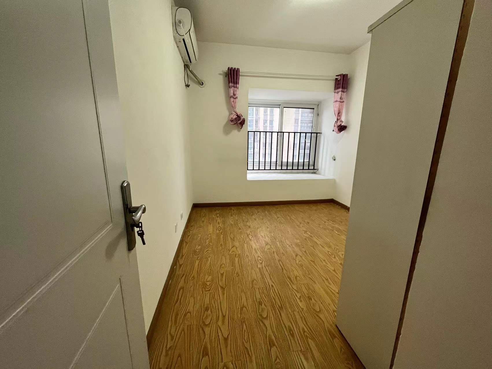 景瑞御府 3室2厅2卫 120.00m&sup2;