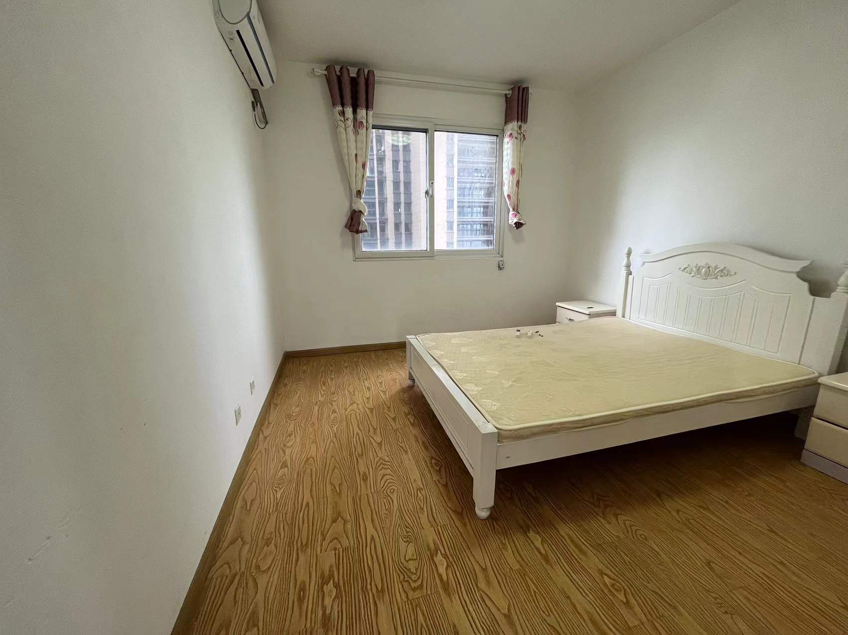 景瑞御府 3室2厅2卫 120.00m&sup2;