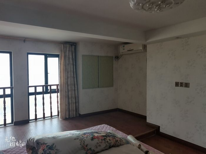东景国际 2室2厅1卫 70m&sup2;