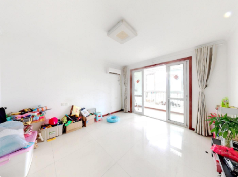 三里墩花苑 2室1厅1卫 98m&sup2;