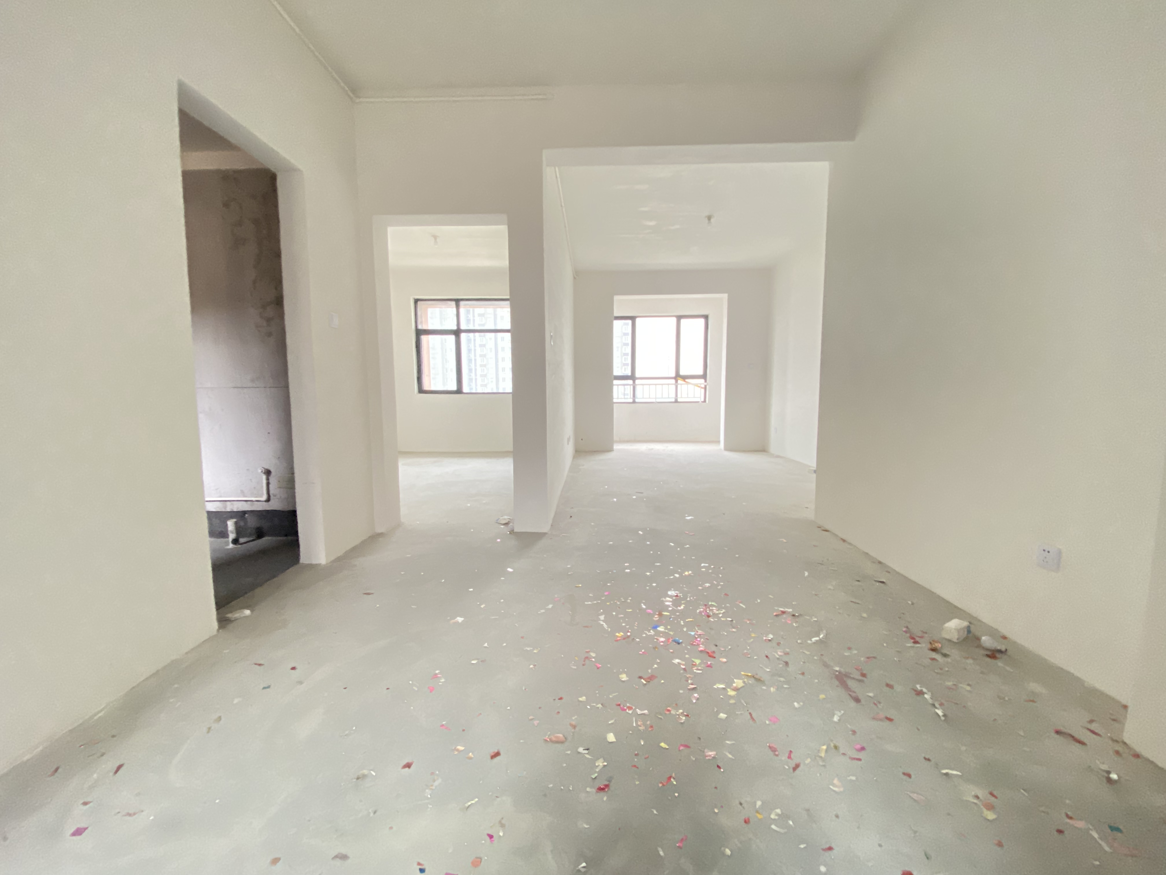 华山花苑六期 2室2厅1卫 73.31m&sup2;