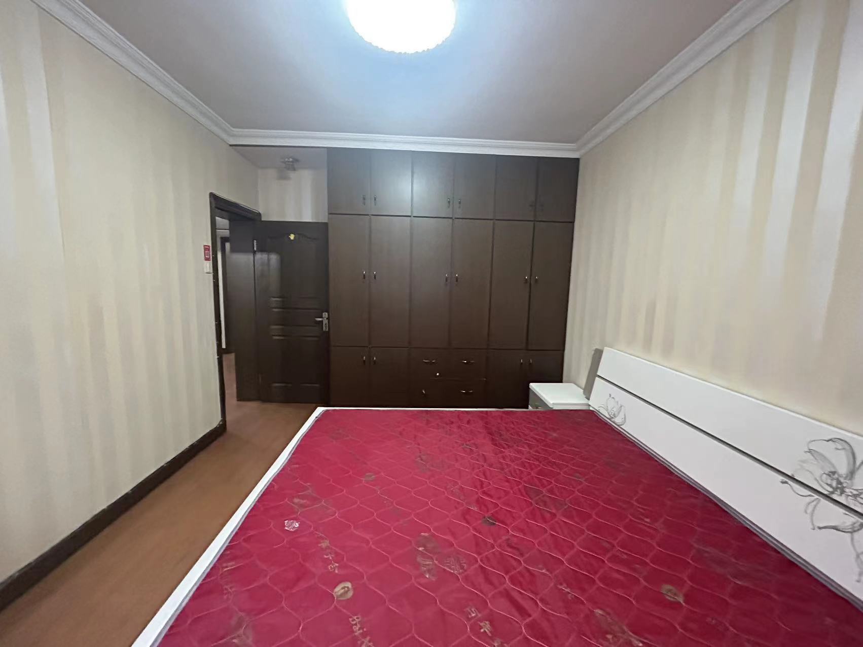 万象西园 2室1厅1卫 65m&sup2;