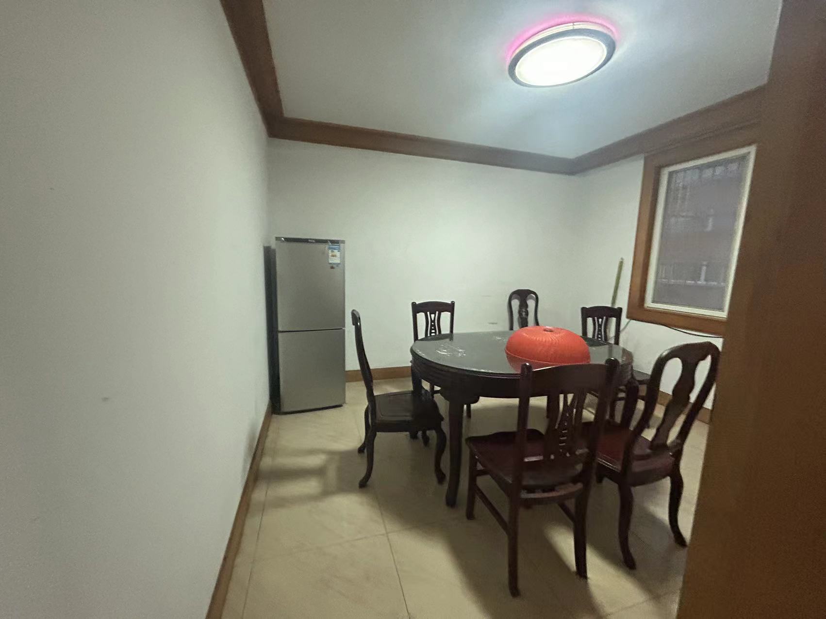 学田东苑 3室2厅2卫 140.00m&sup2;