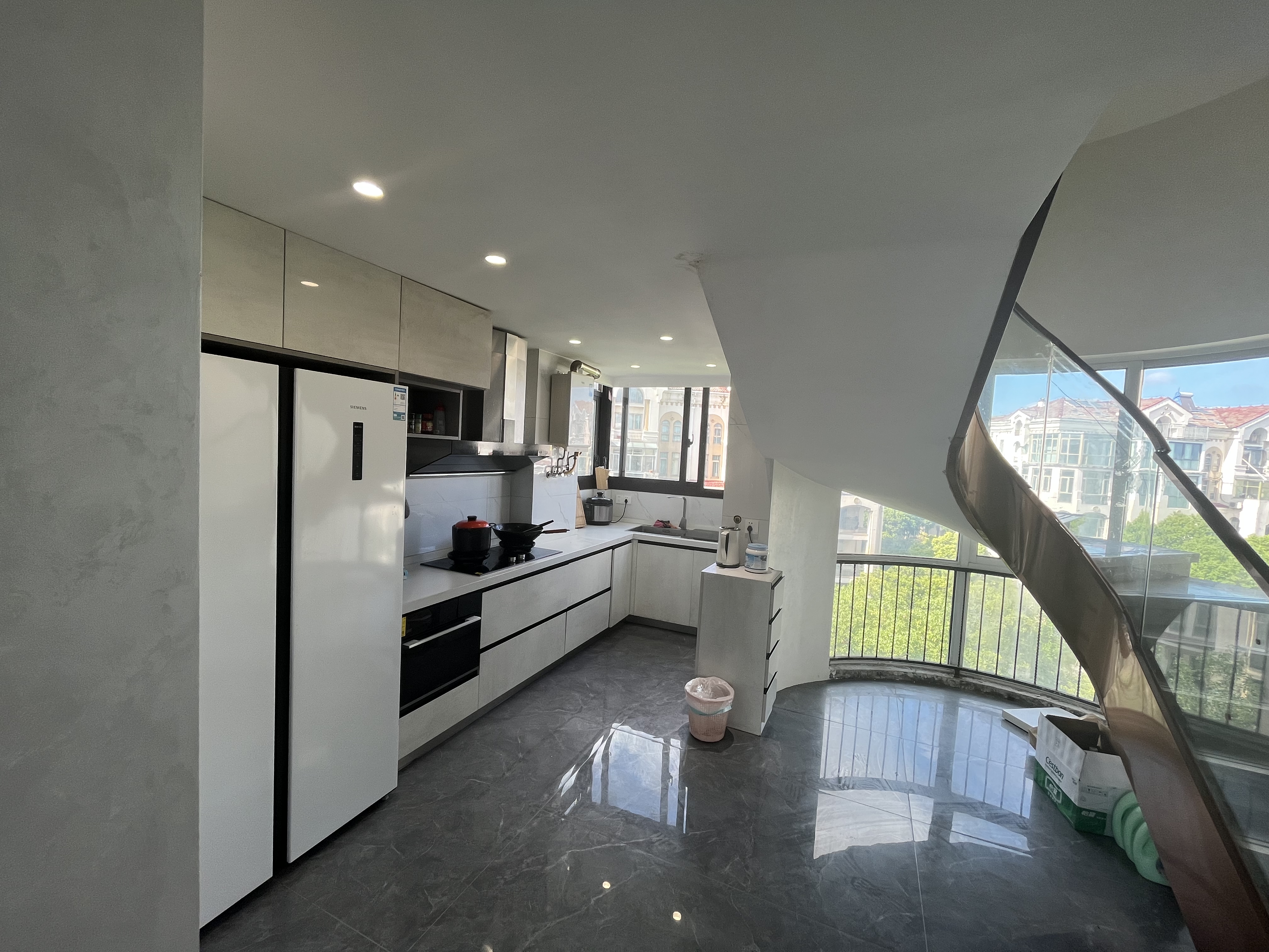 军山花园 3室2厅2卫 172.40m&sup2;