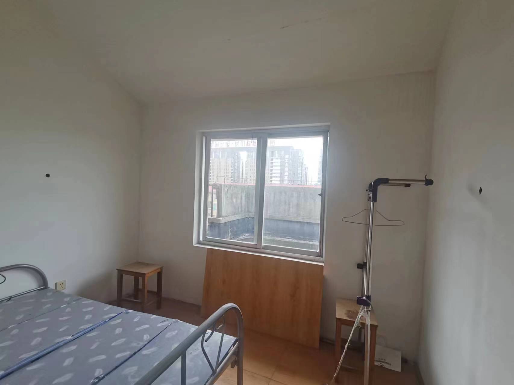 海港新村 3室1厅1卫 112.25m&sup2;