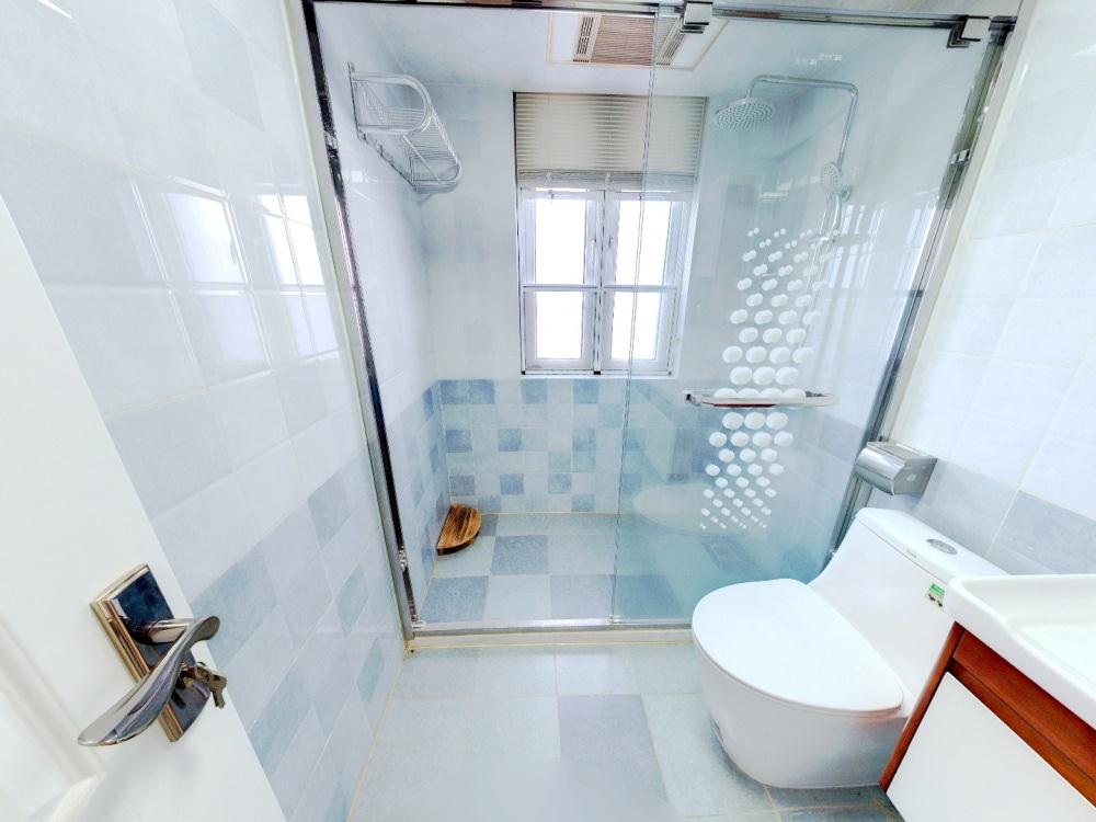 中海碧林湾 4室2厅2卫 123.74m&sup2;