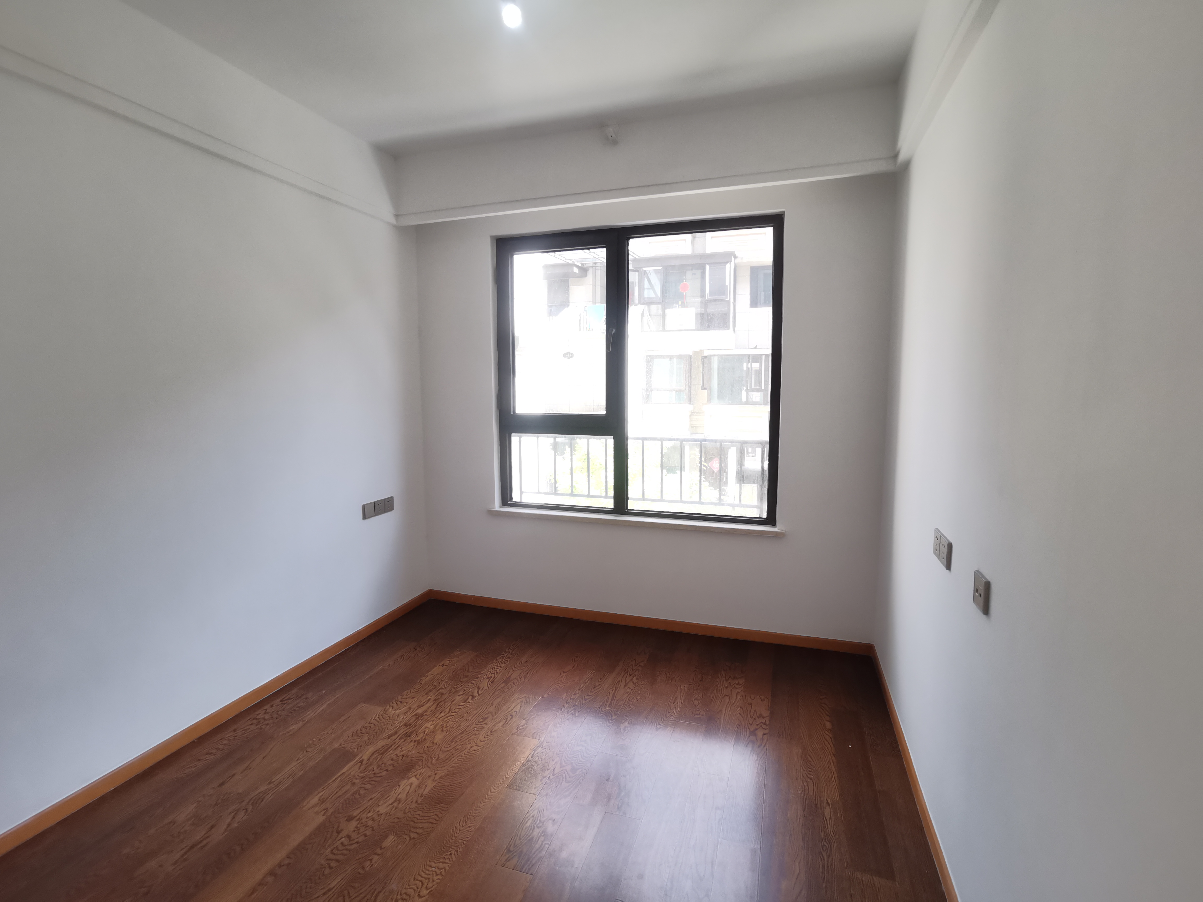 中南熙悦(南通经济技术开发区) 4室2厅2卫 122m&sup2;