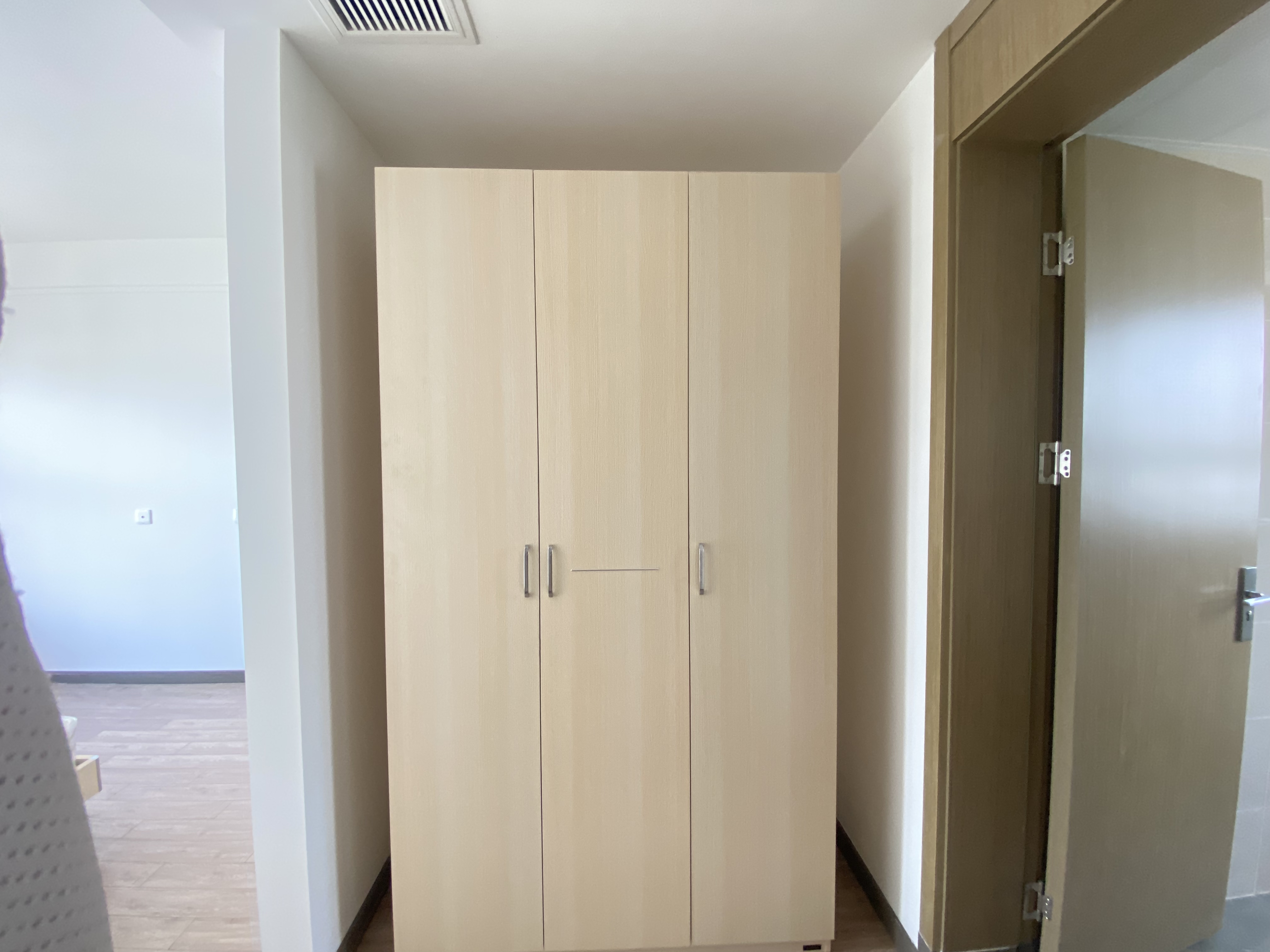 雅居乐鑫基中央公馆西区 4室2厅2卫 143m&sup2;