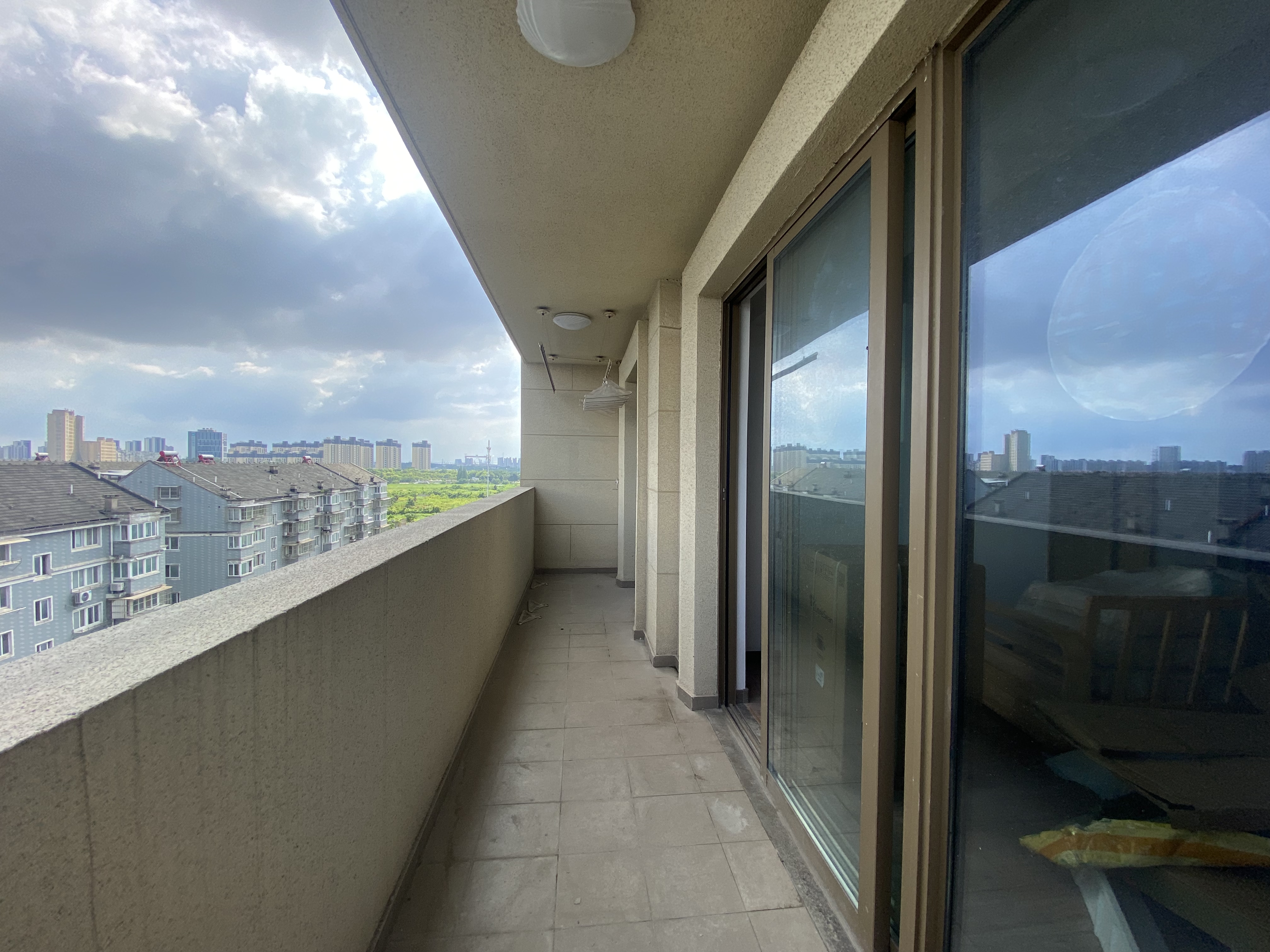雅居乐鑫基中央公馆西区 4室2厅2卫 143m&sup2;