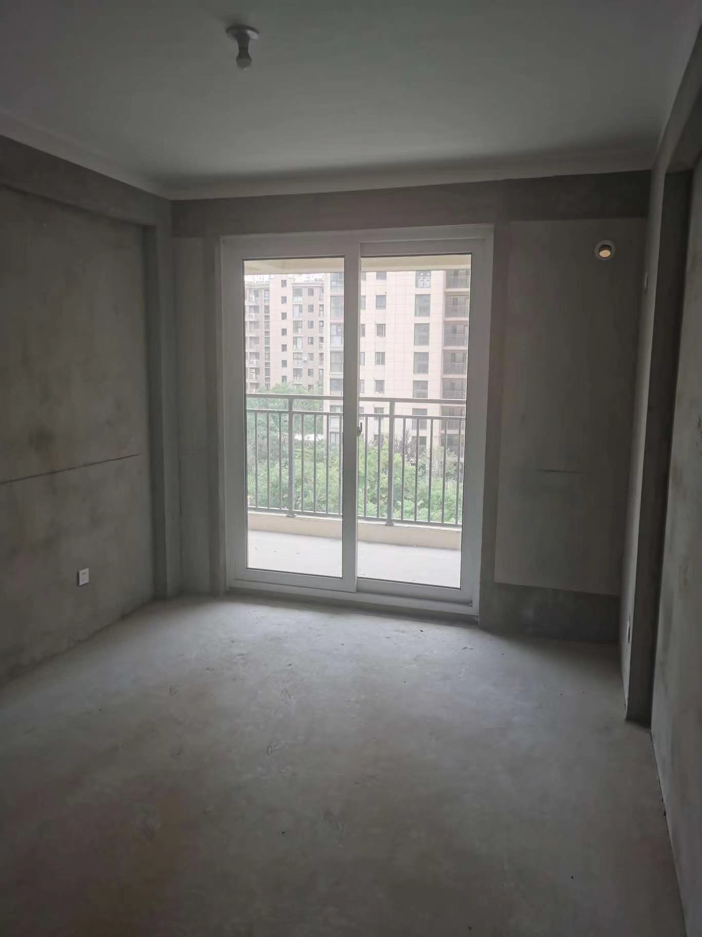佳源都市 3室2厅2卫 131.00m&sup2;
