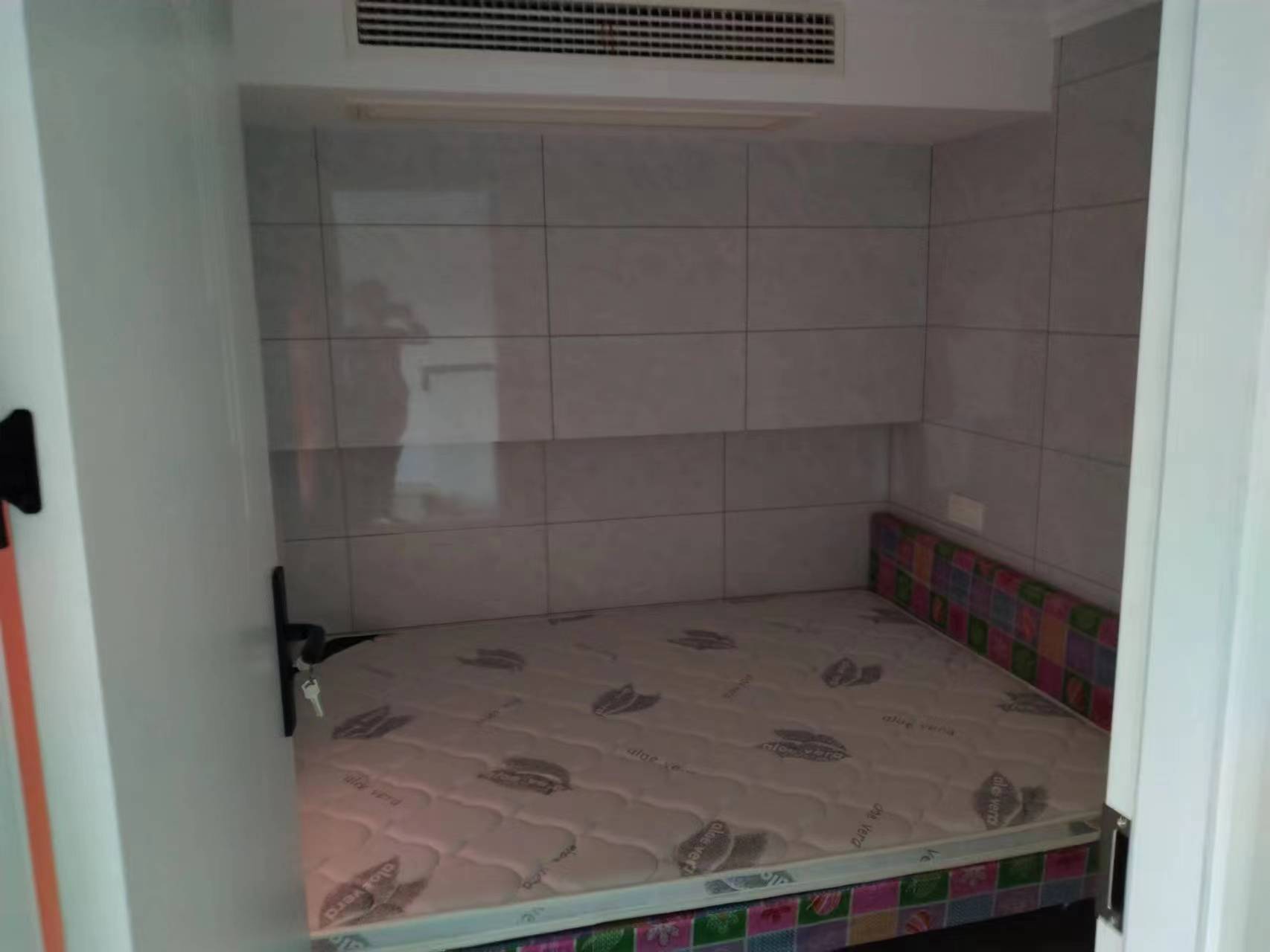 汇富花苑 2室1厅1卫 42.9m&sup2;