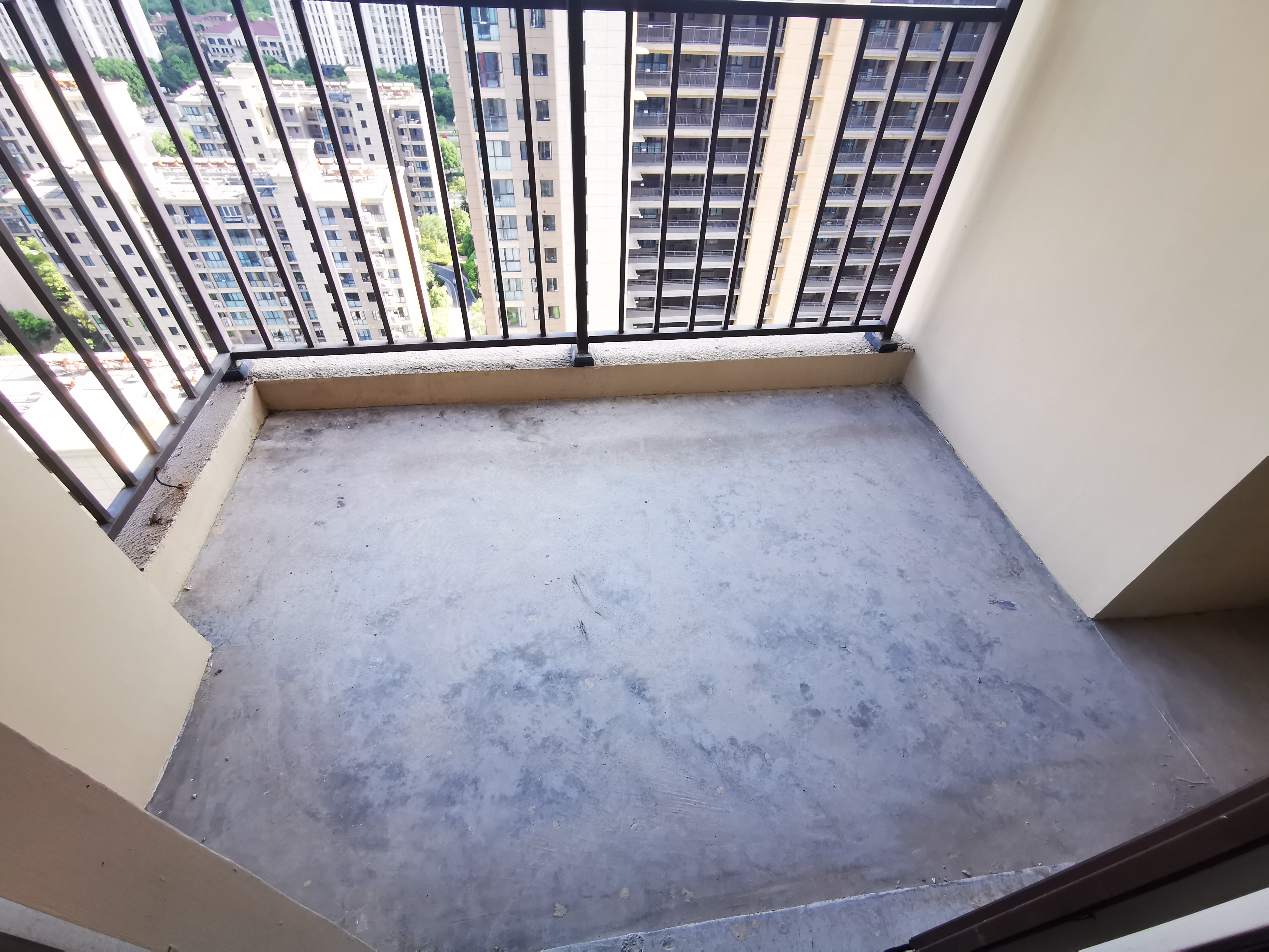 佳源都市 3室2厅2卫 123.95m&sup2;