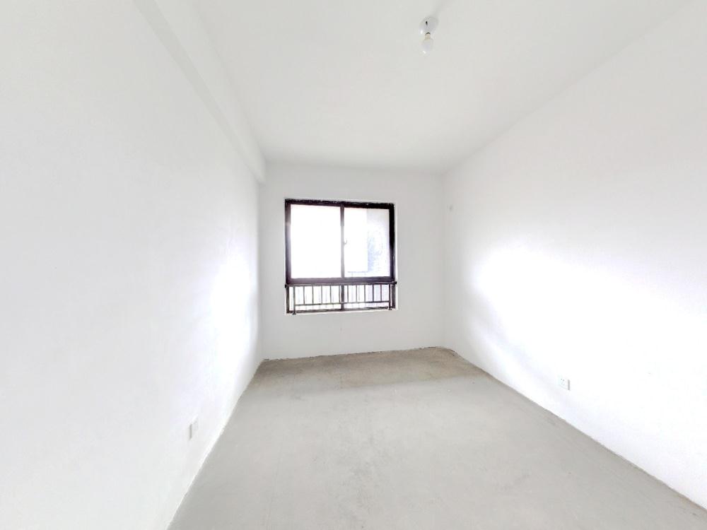 盛和九里香堤二期 4室2厅2卫 184.00m&sup2;