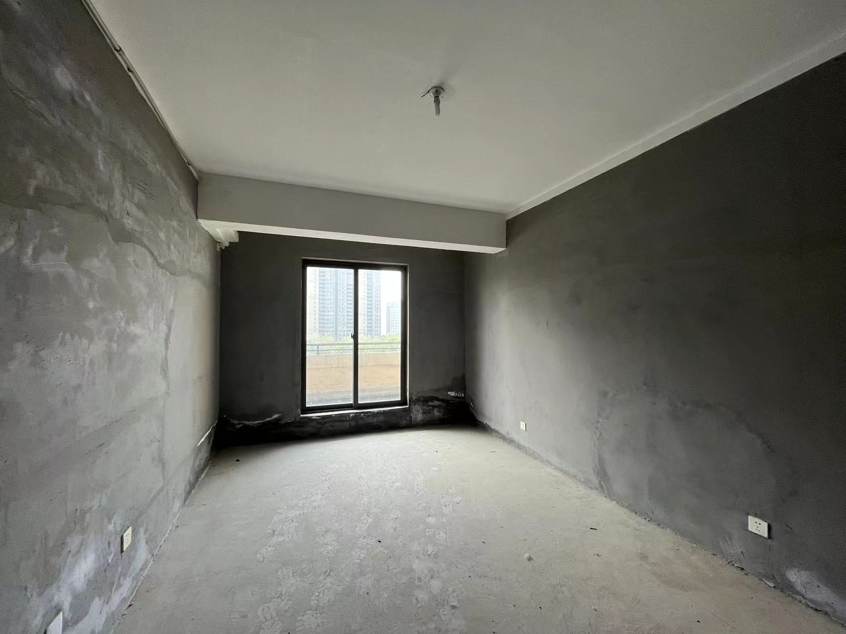 雨润星雨华府 5室2厅2卫 260m&sup2;