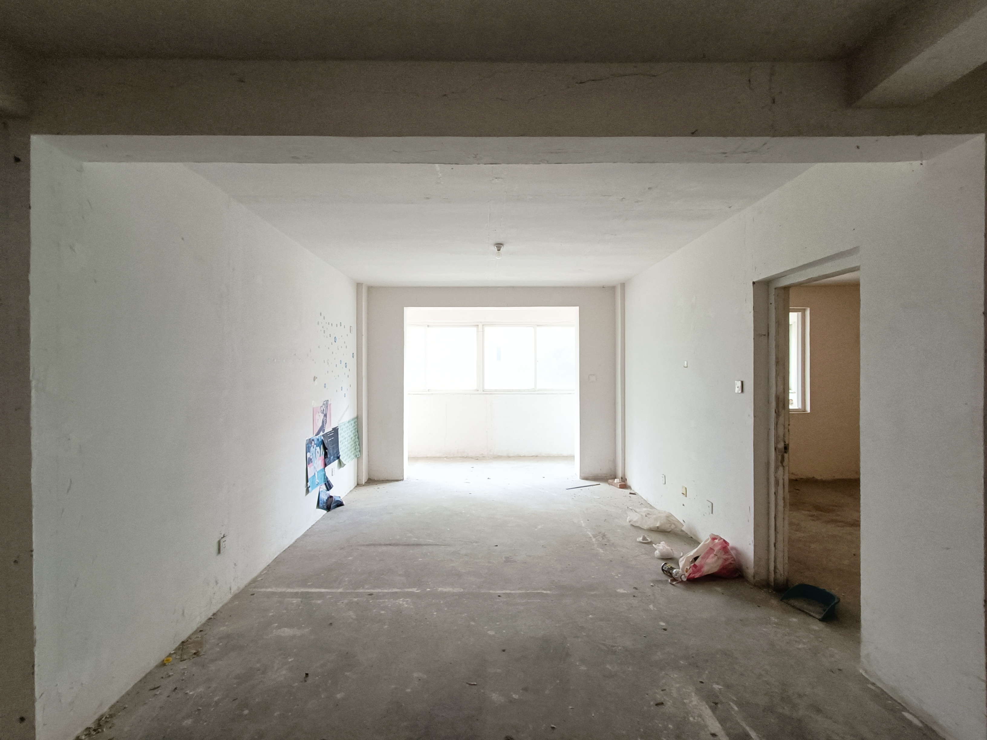 锦安花园一期 3室2厅1卫 128m²