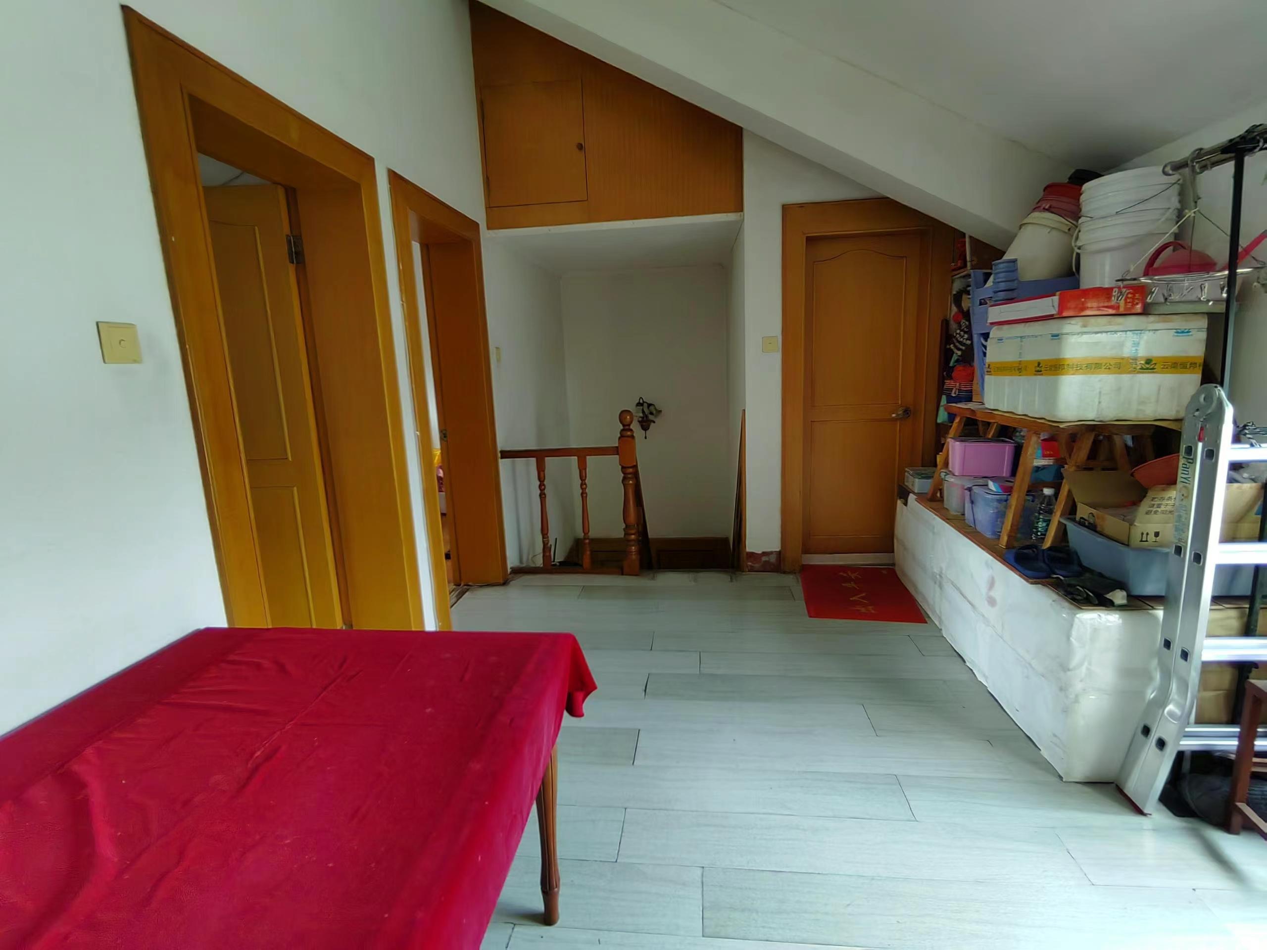 郭里园 4室2厅1卫 85m²