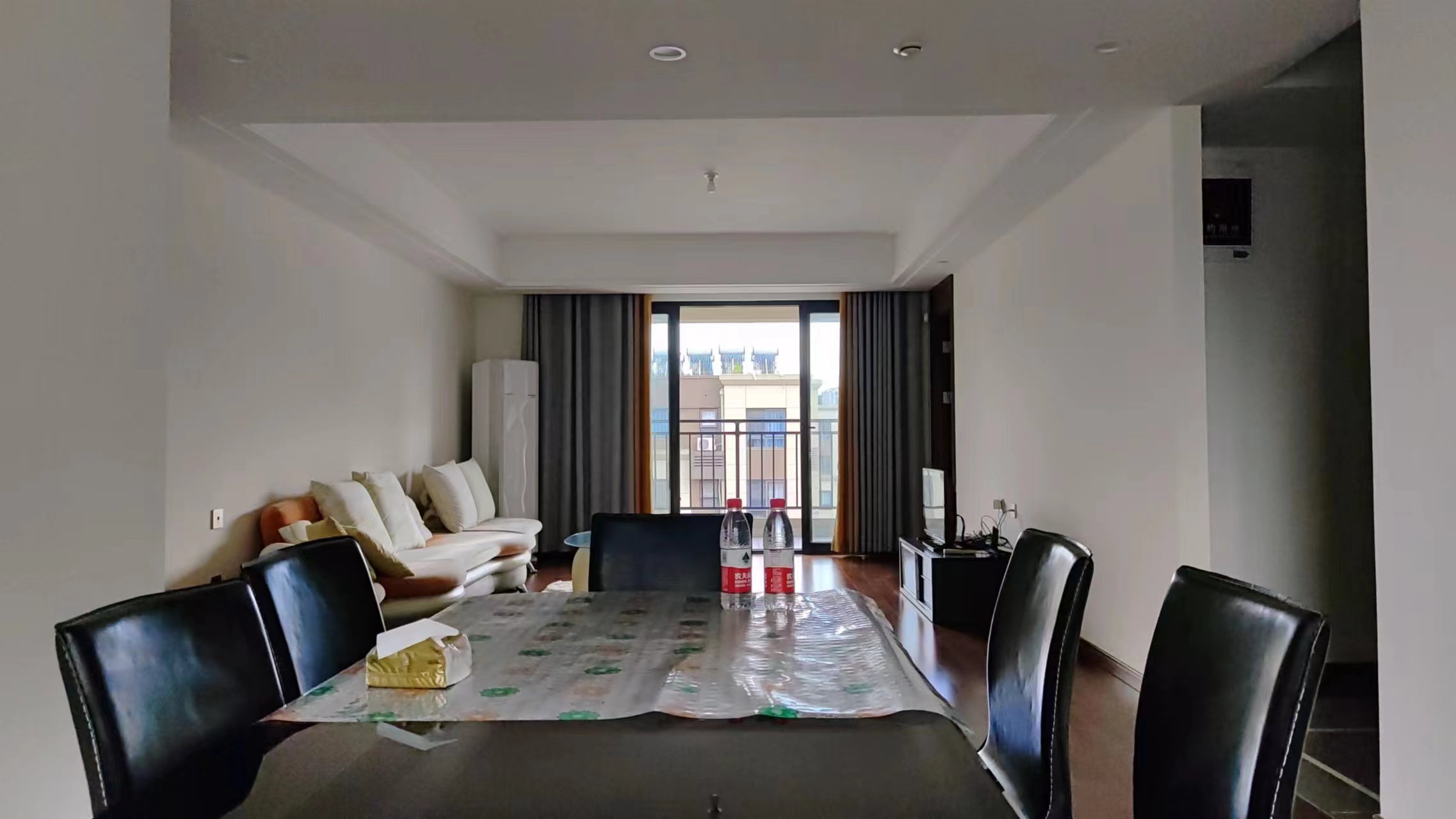中南万科大都会 3室2厅2卫 133m&sup2;