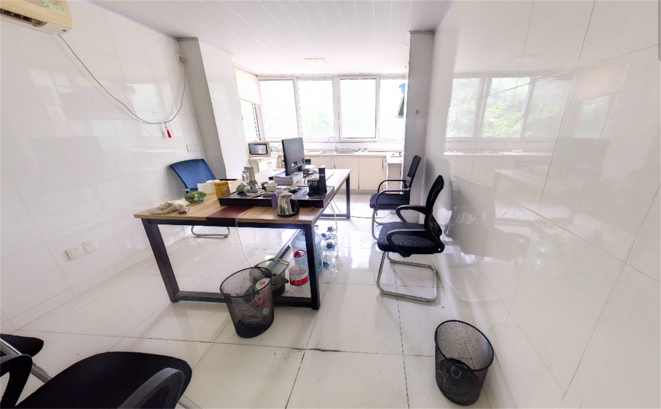 春晖花园 3室2厅2卫 174m&sup2;