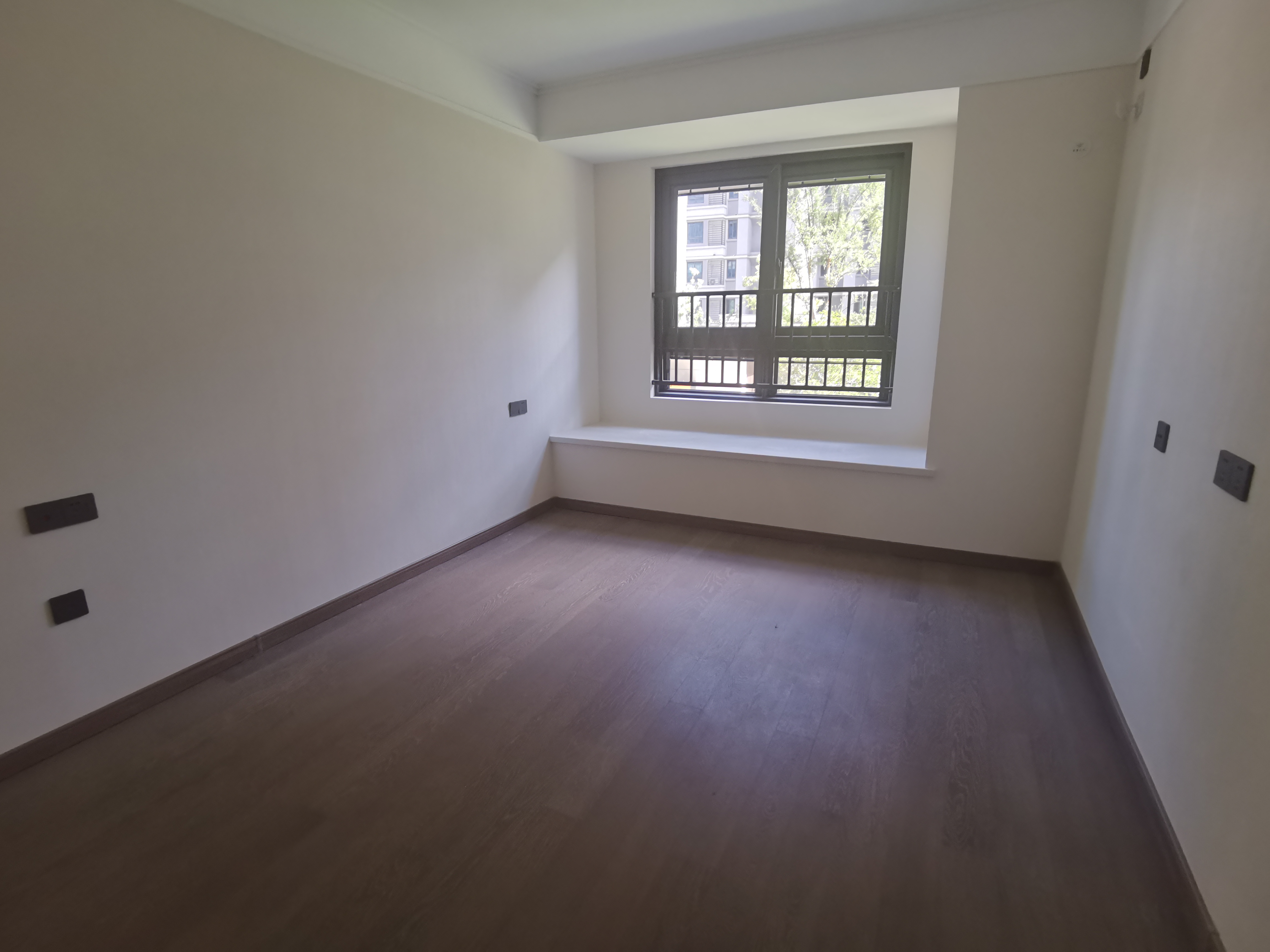 万科未来之光 3室2厅1卫 100m&sup2;