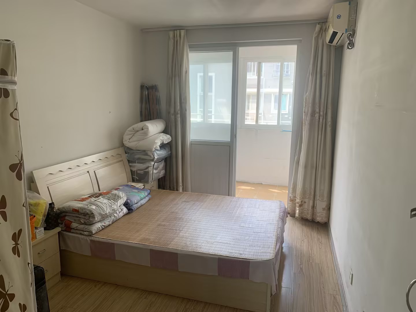 锦安花园一期 3室2厅2卫 120m&sup2;