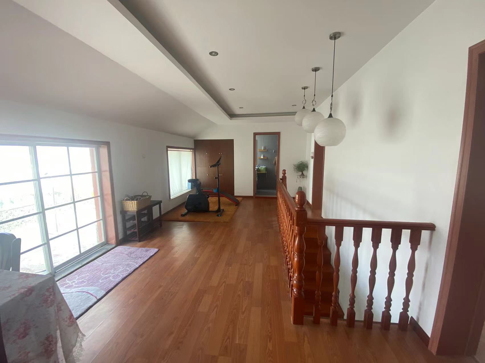 春晖花园 4室2厅2卫 153.00m&sup2;