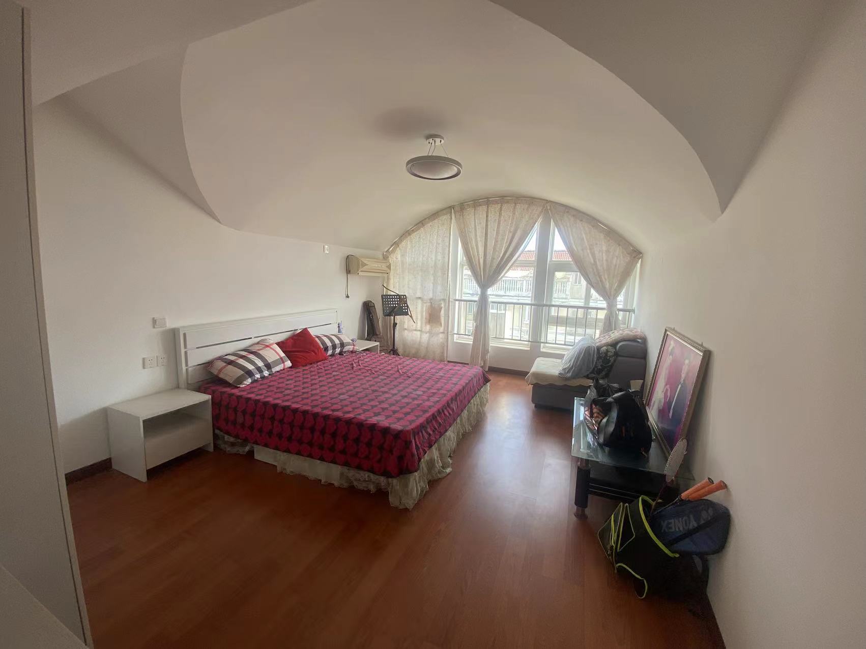 春晖花园 4室2厅2卫 153.00m&sup2;