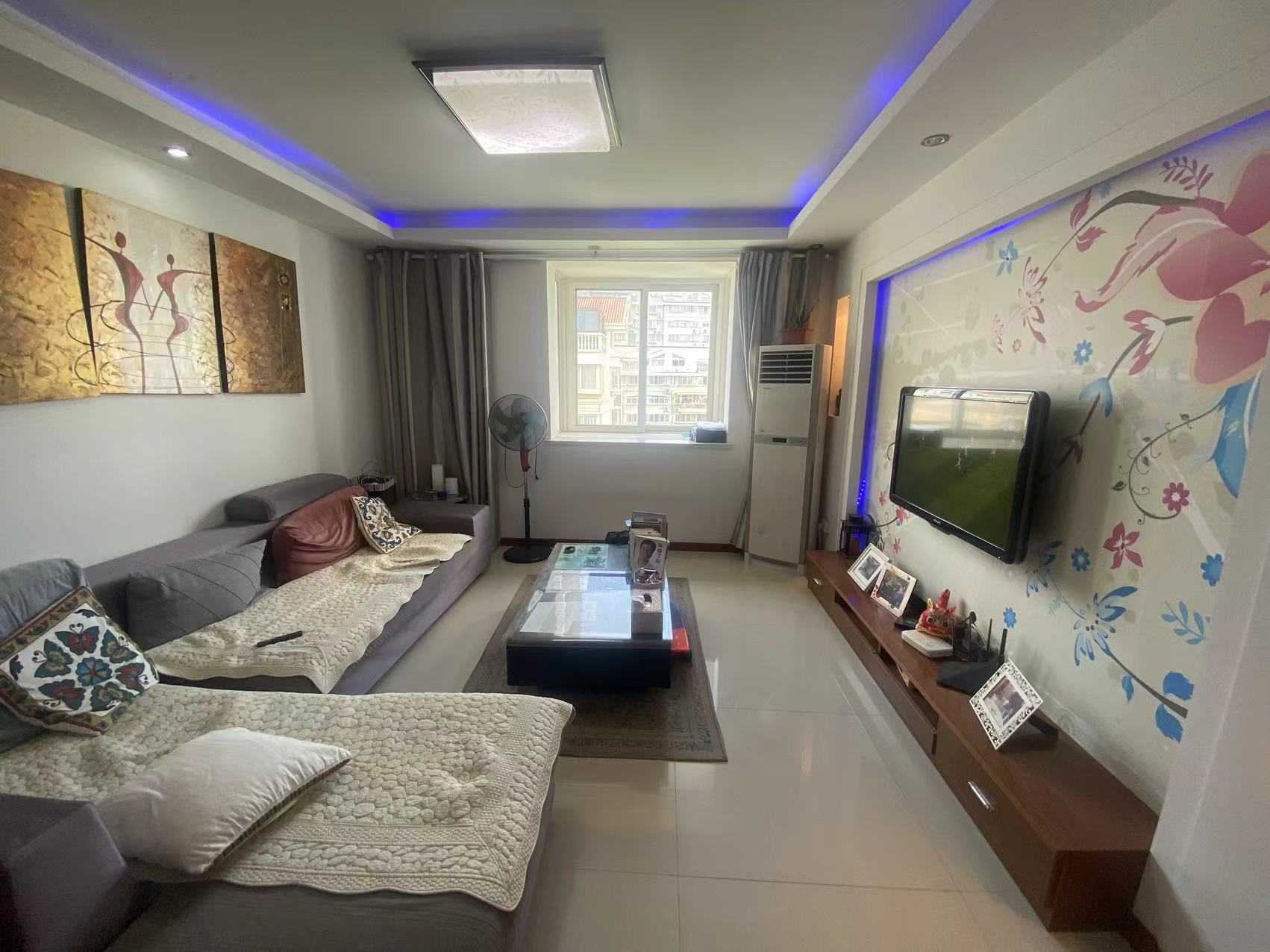 春晖花园 4室2厅2卫 153.00m&sup2;