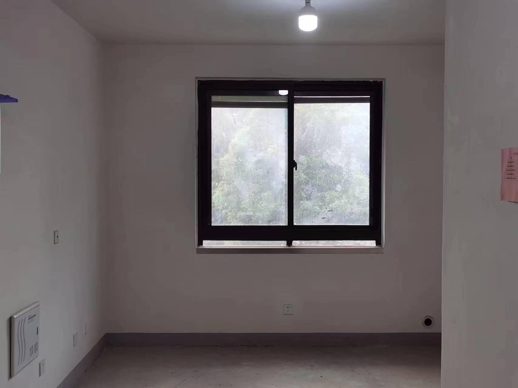 世伦佳苑 2室1厅1卫 82.7m&sup2;