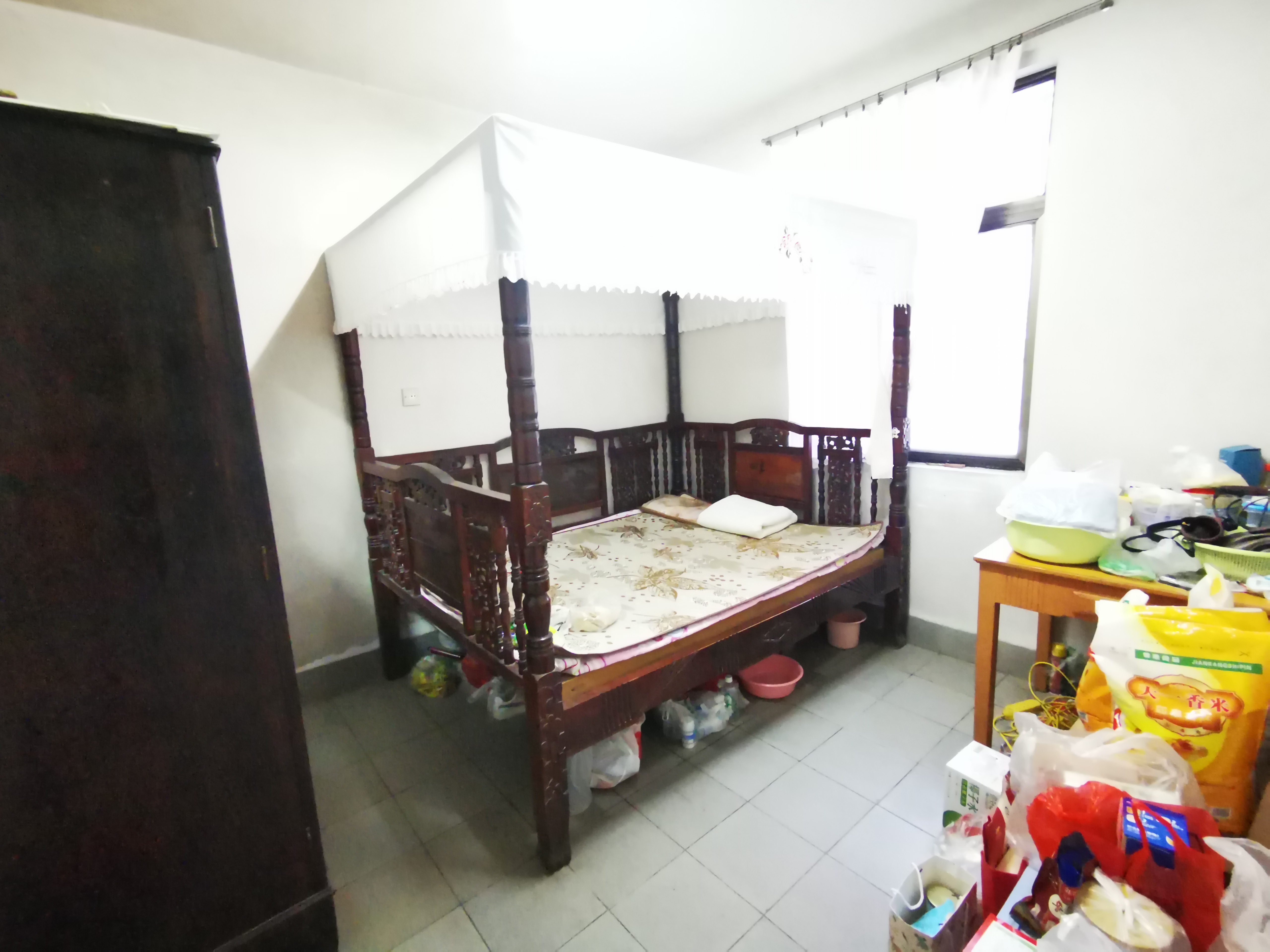 南山新村 3室1厅1卫 96m&sup2;