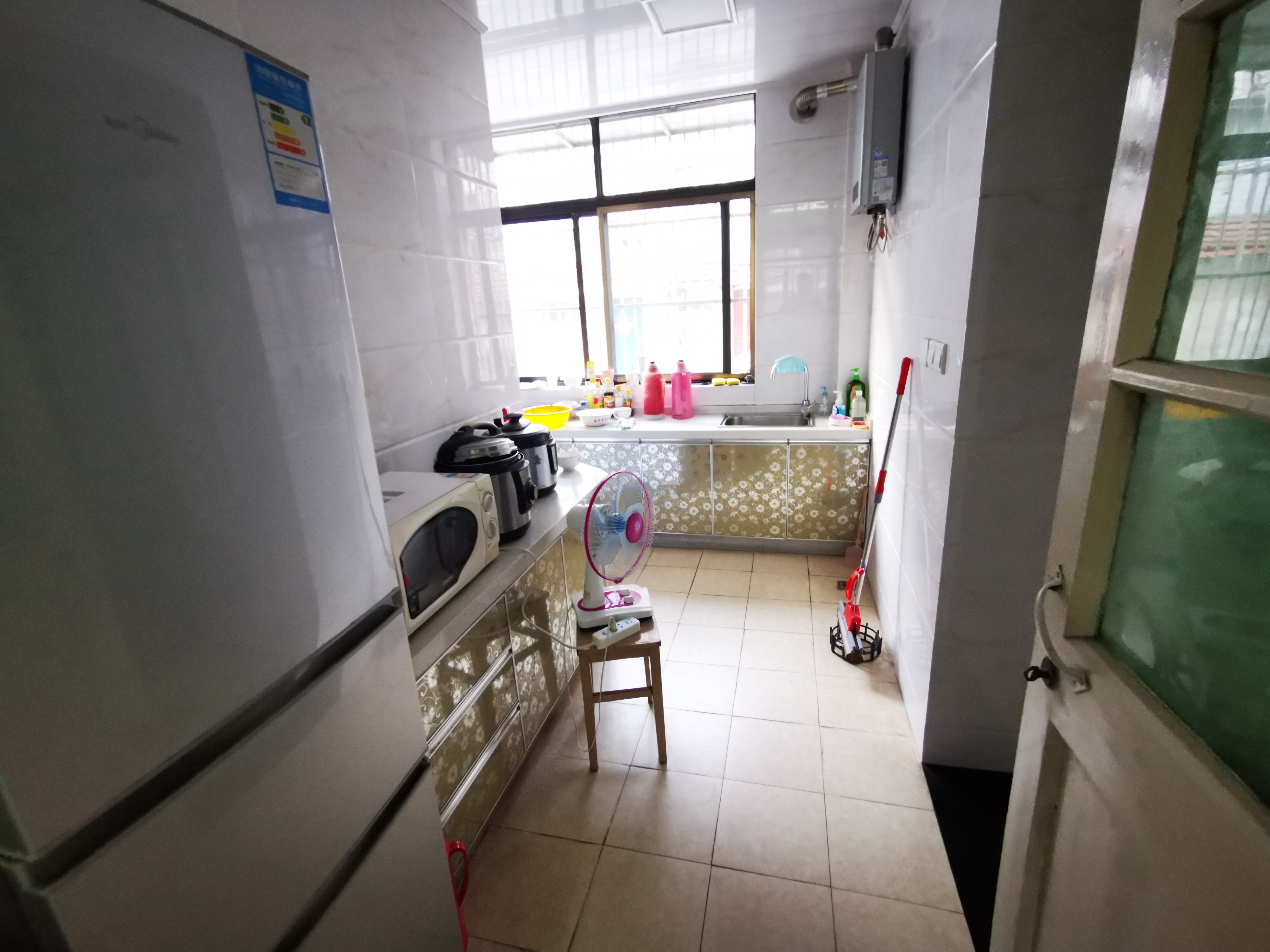 南山新村 3室1厅1卫 96m&sup2;
