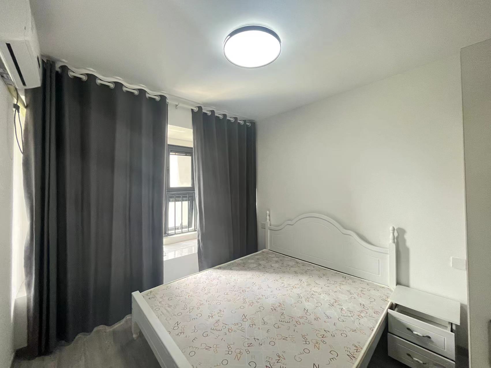 东时区 3室2厅2卫 100.00m&sup2;