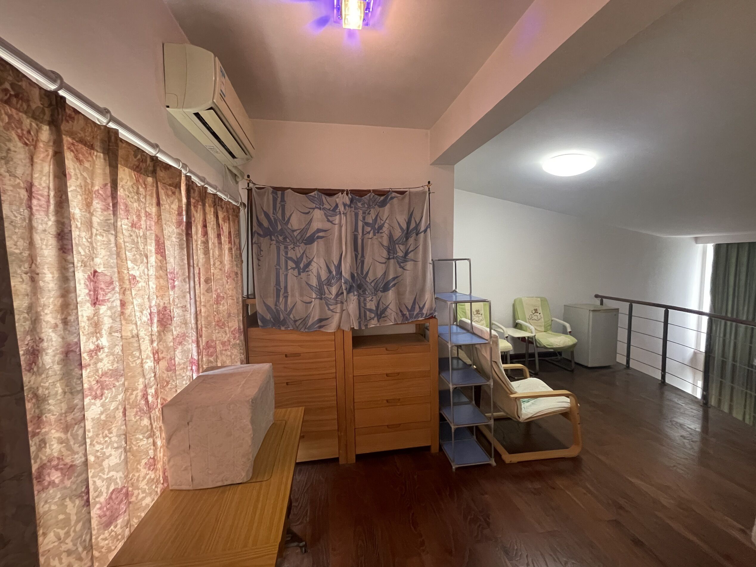 凤凰莱茵苑 3室2厅2卫 182.00m&sup2;