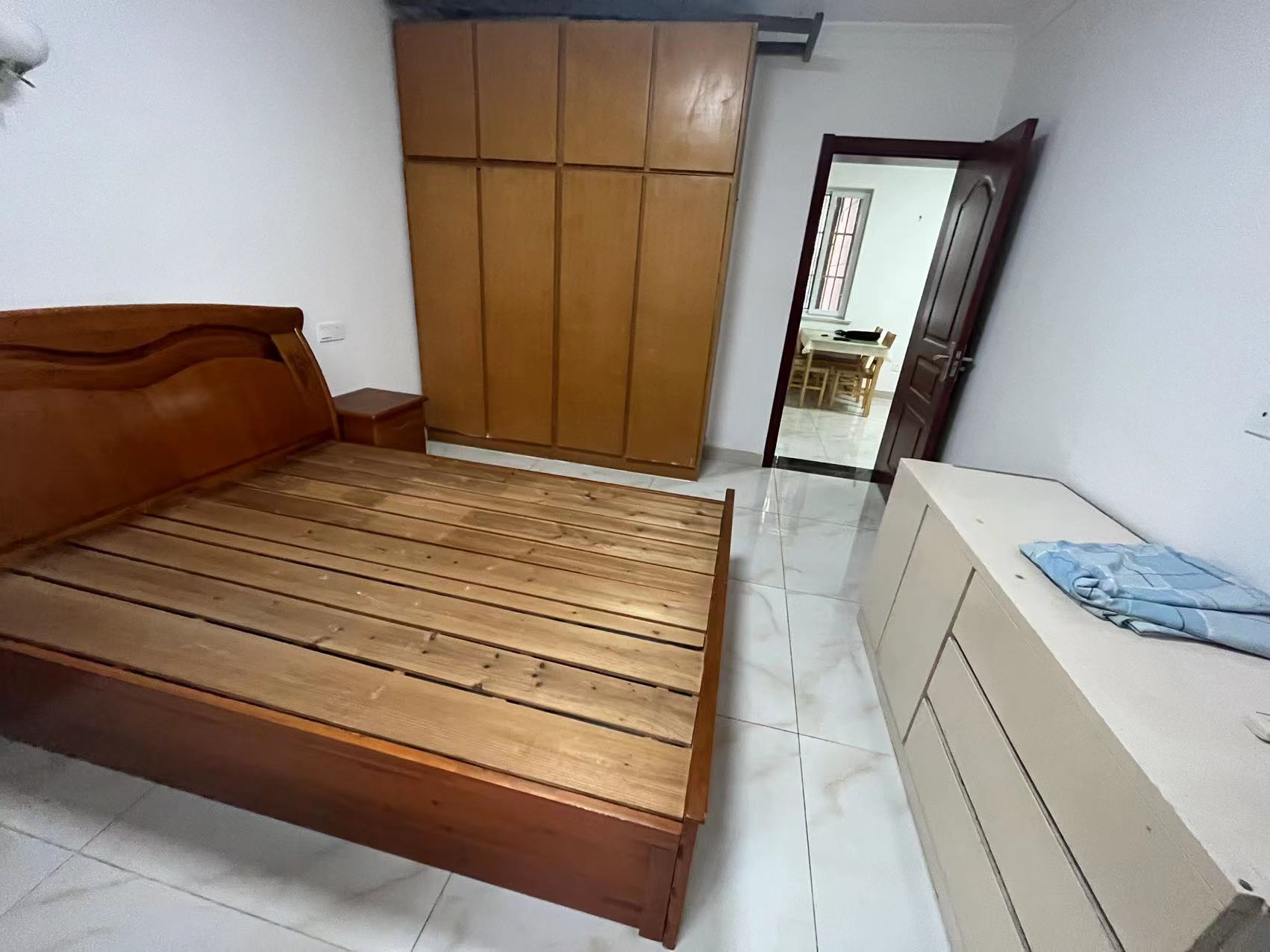 姚港路31号 3室1厅1卫 80m&sup2;