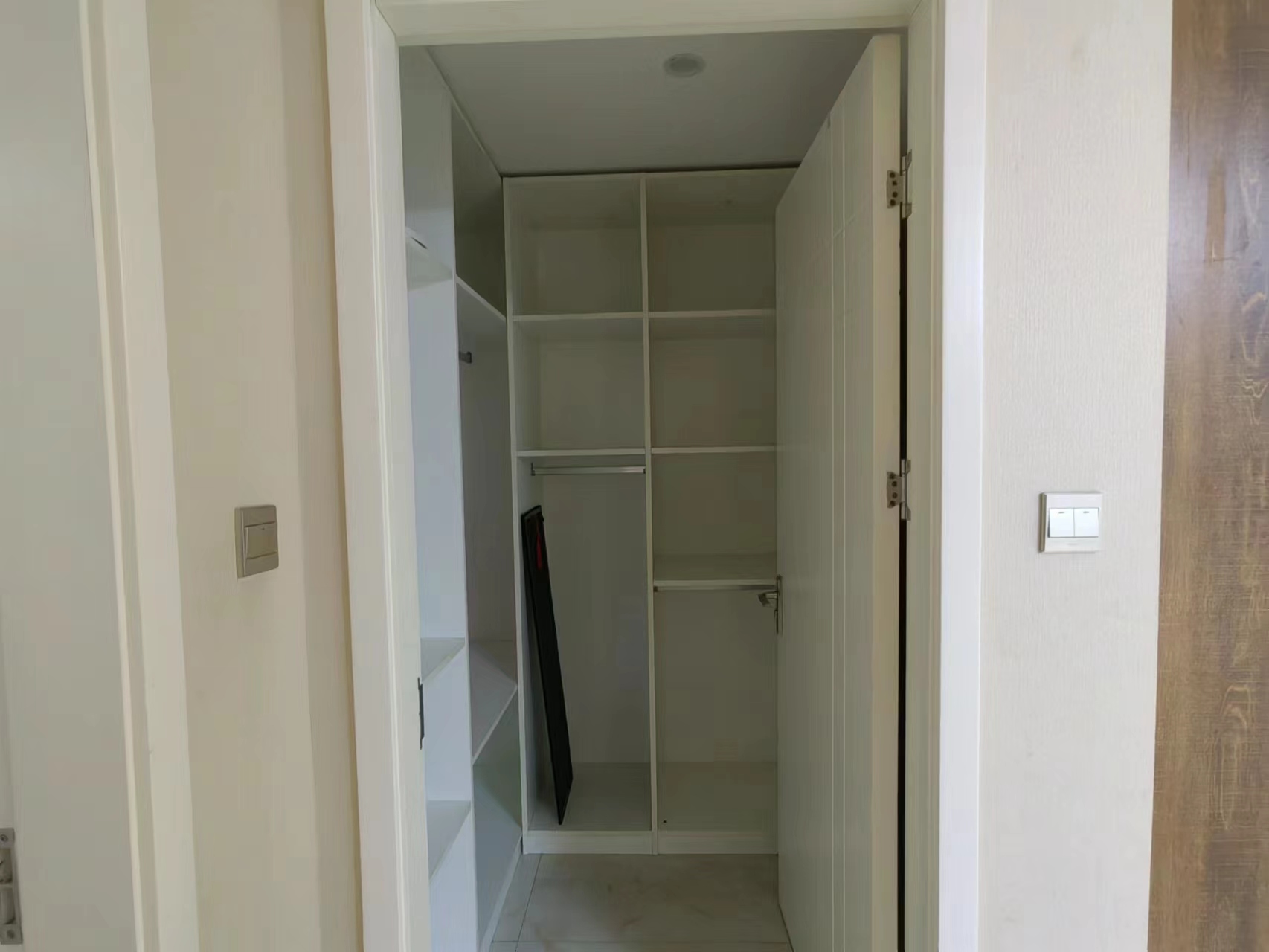 景瑞望府 2室2厅1卫 96m&sup2;