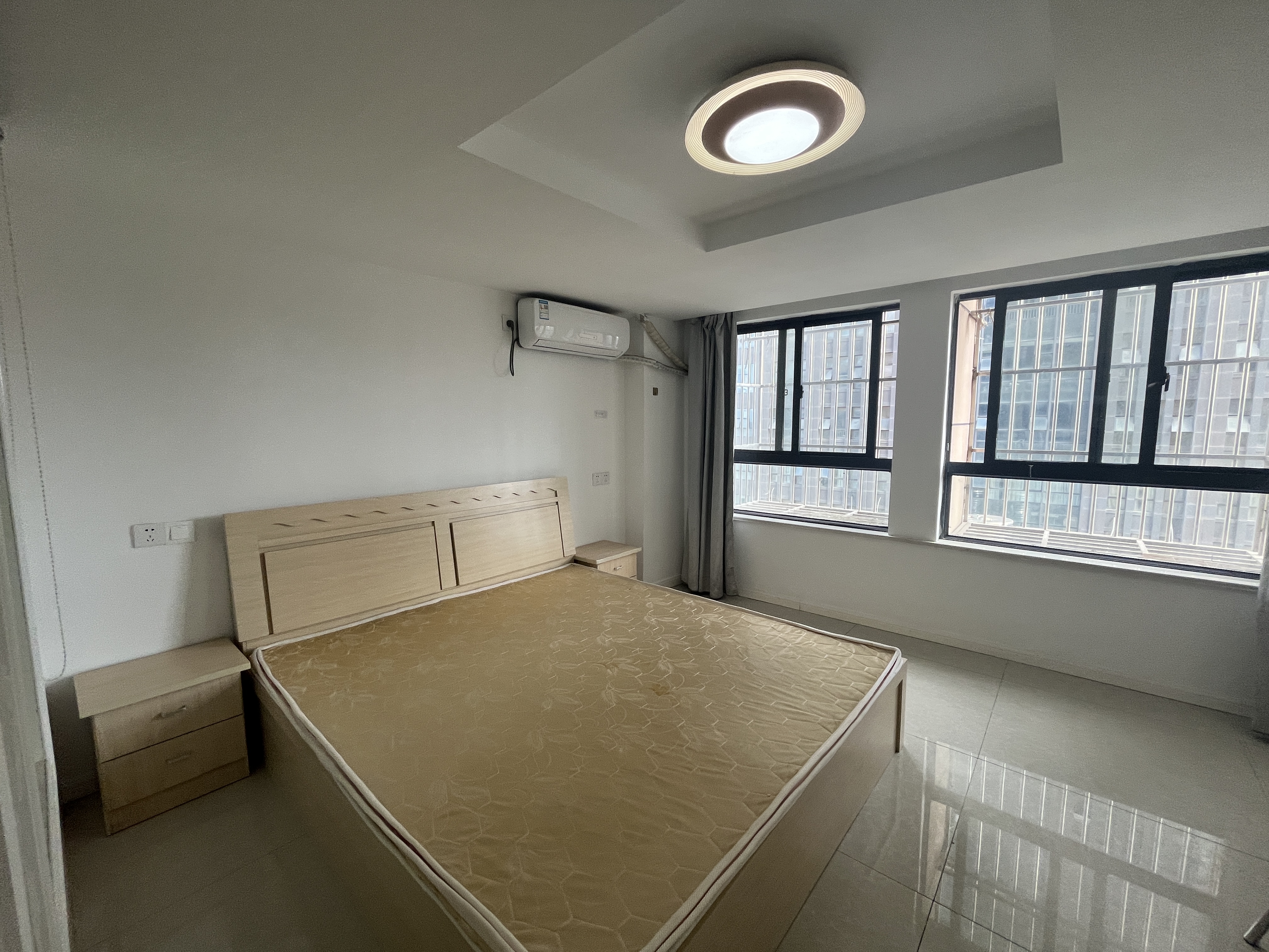 金贸公寓 1室1厅1卫 72.00m&sup2;