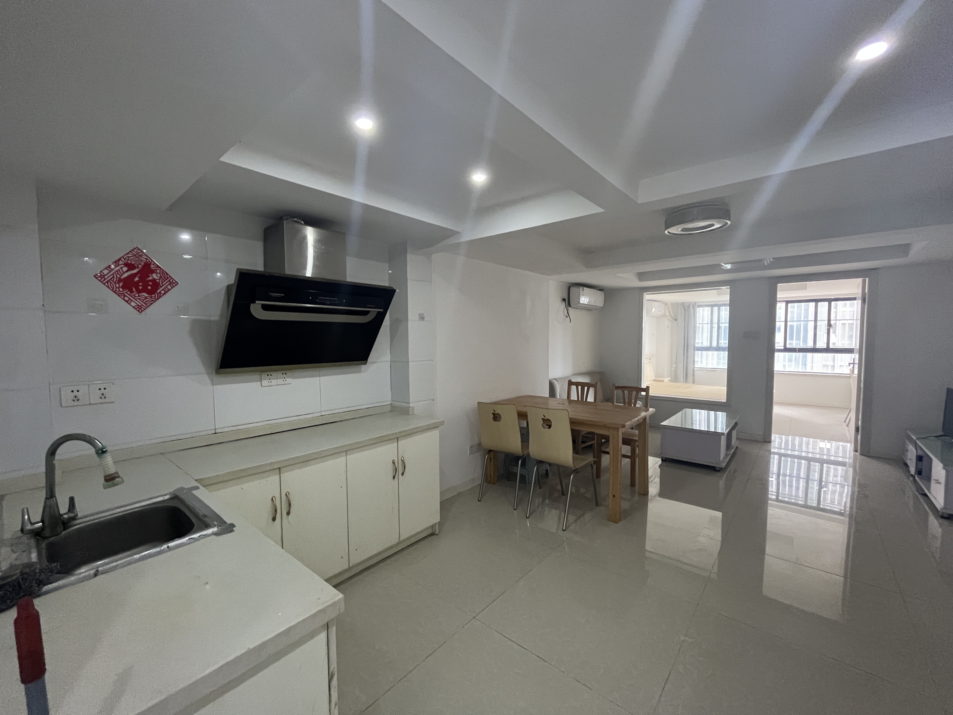 金贸公寓 1室1厅1卫 72.00m&sup2;