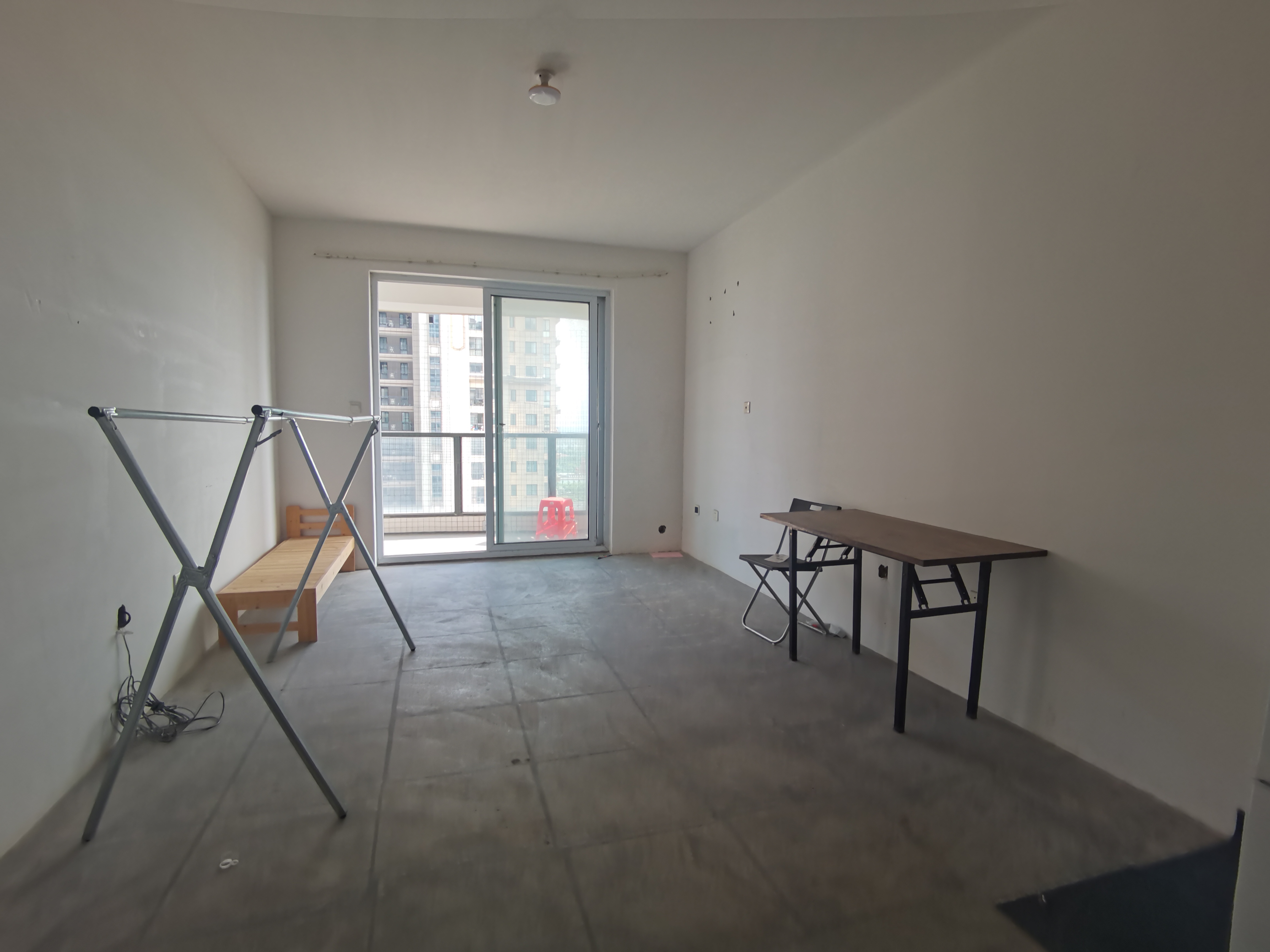 湖滨华庭 3室2厅1卫 98.5m&sup2;