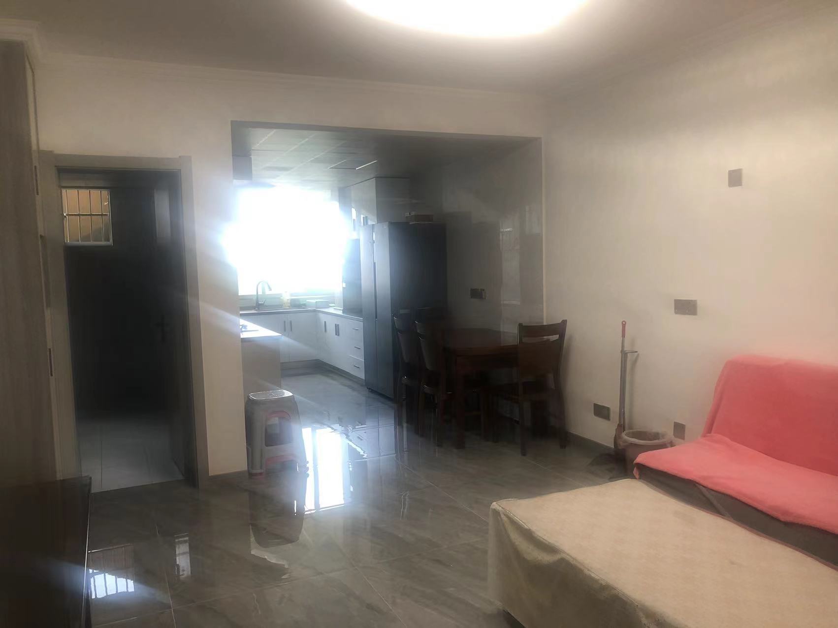 紫东花苑 3室2厅1卫 90m&sup2;