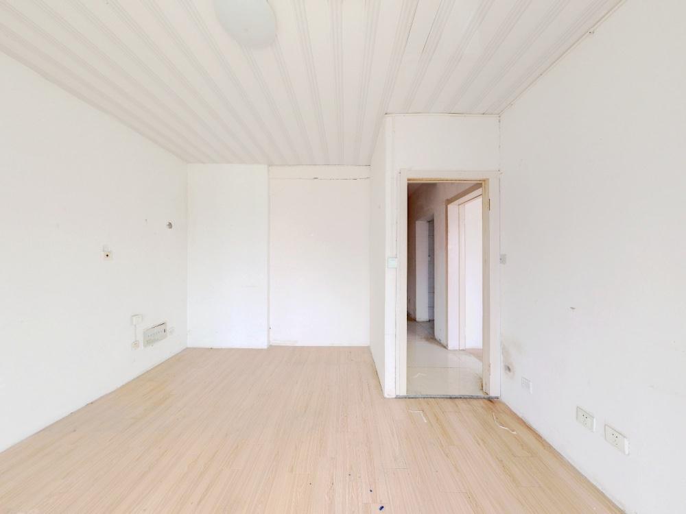 中港城 5室2厅3卫 228.00m&sup2;