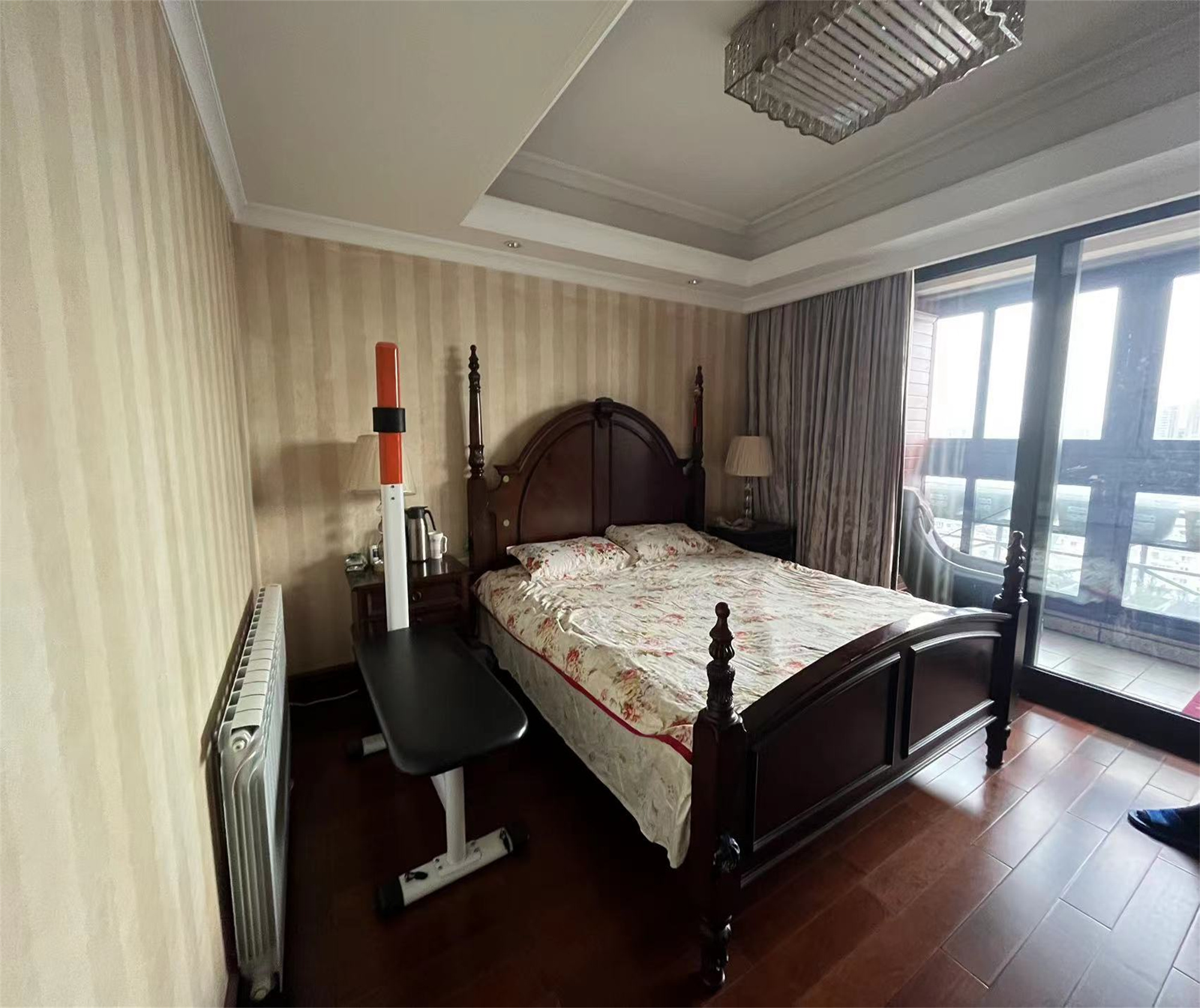 藏珑 4室3厅3卫 403.19m&sup2;