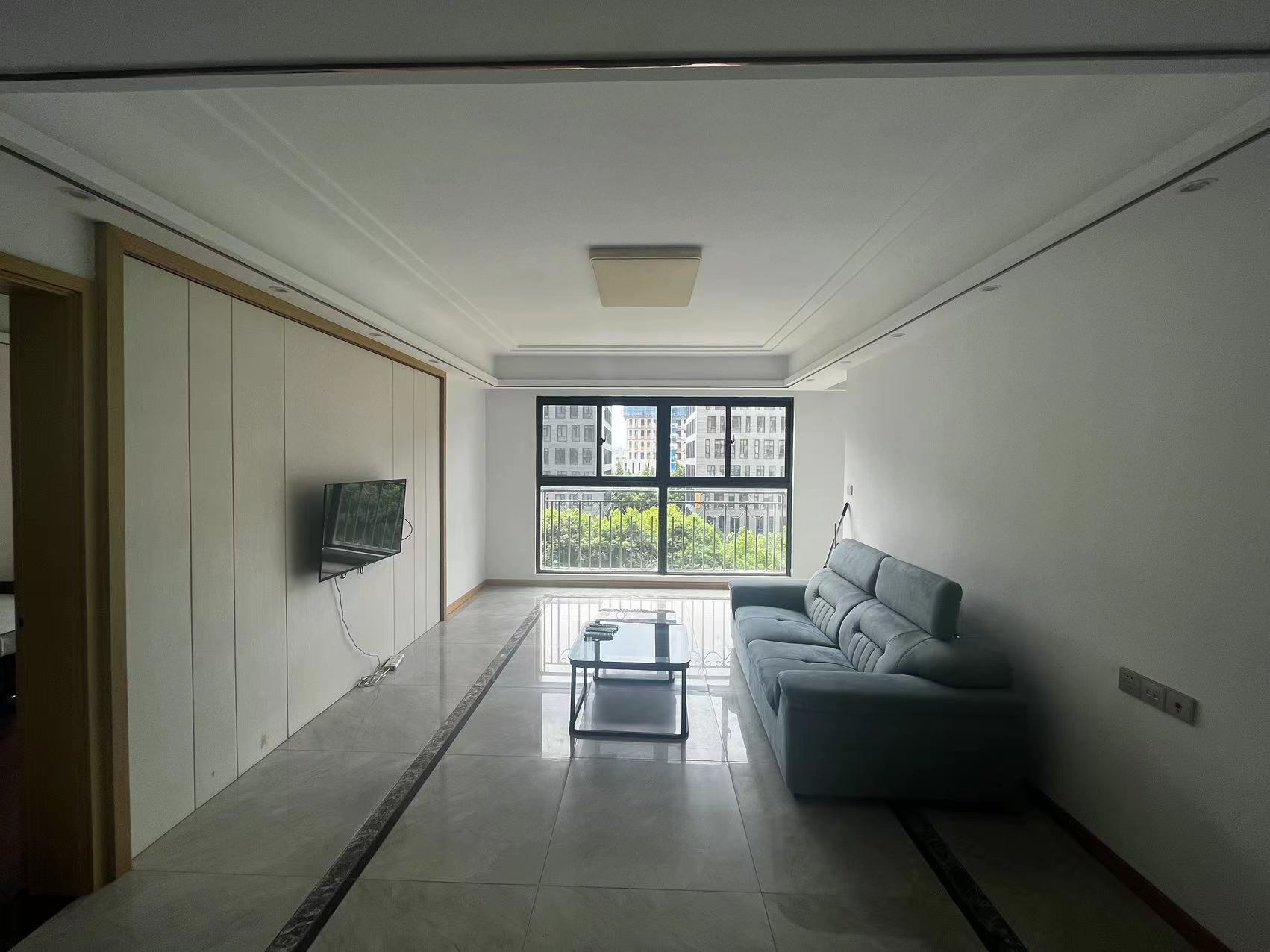 中南世纪花城三期 4室2厅2卫 145.00m&sup2;