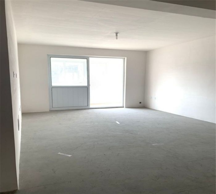 兴和家园 3室2厅2卫 149m²