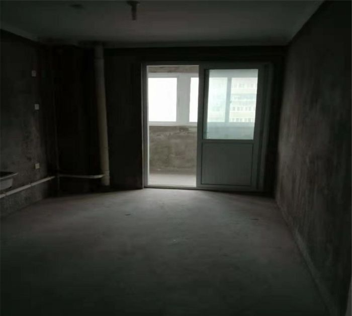 兴和家园 3室2厅2卫 149m²