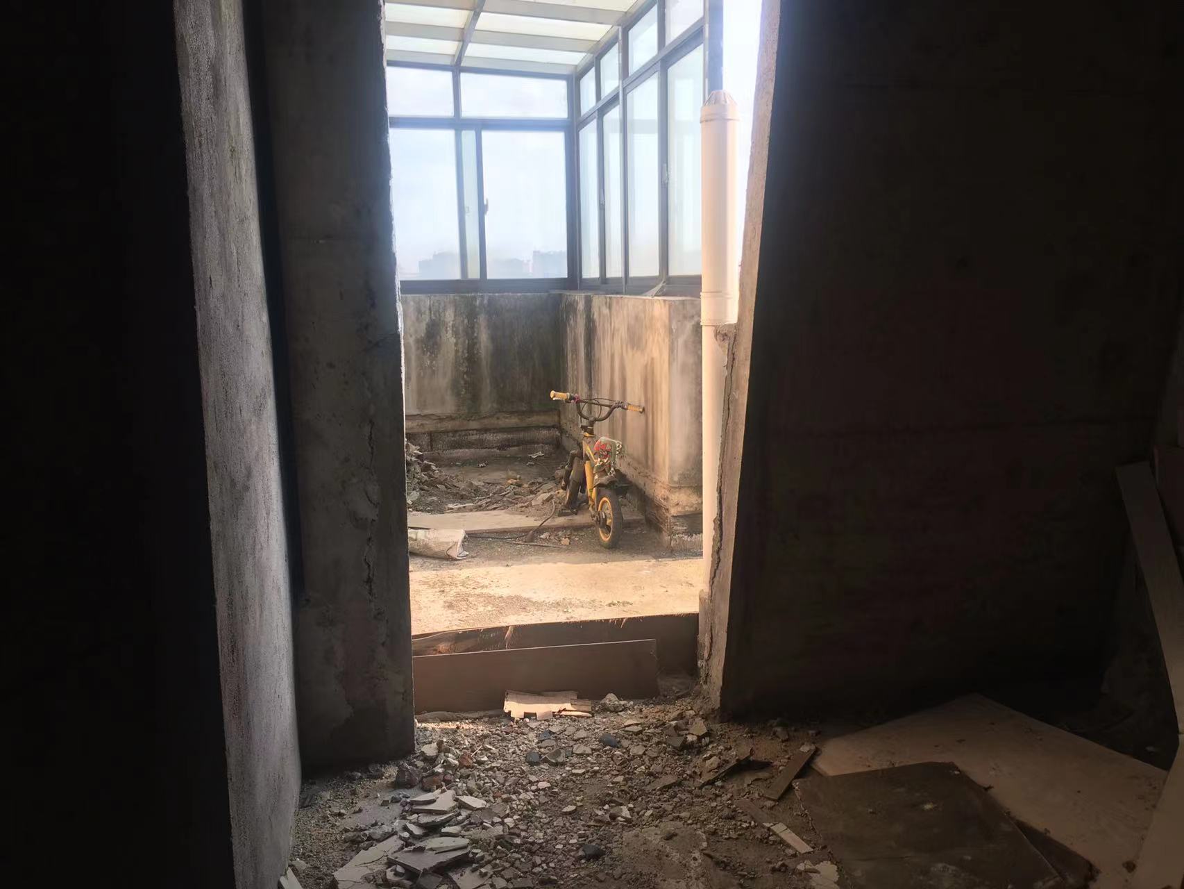 帝奥世伦名郡 1室1厅1卫 200.00m&sup2;