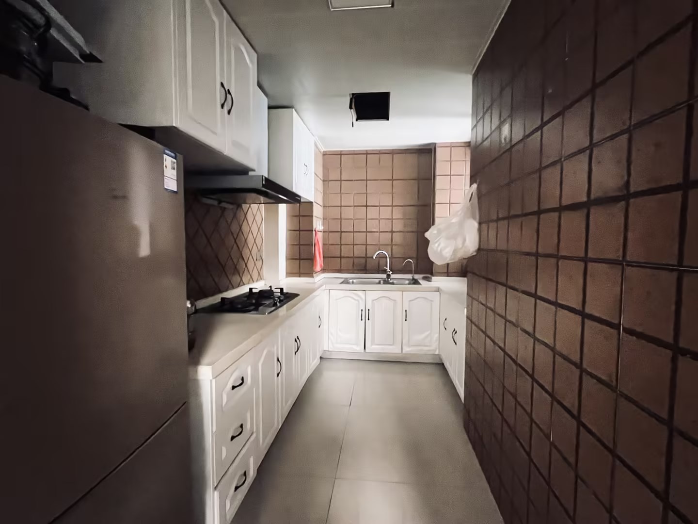 银洲&middot;皇家花园 2室2厅1卫 114m&sup2;