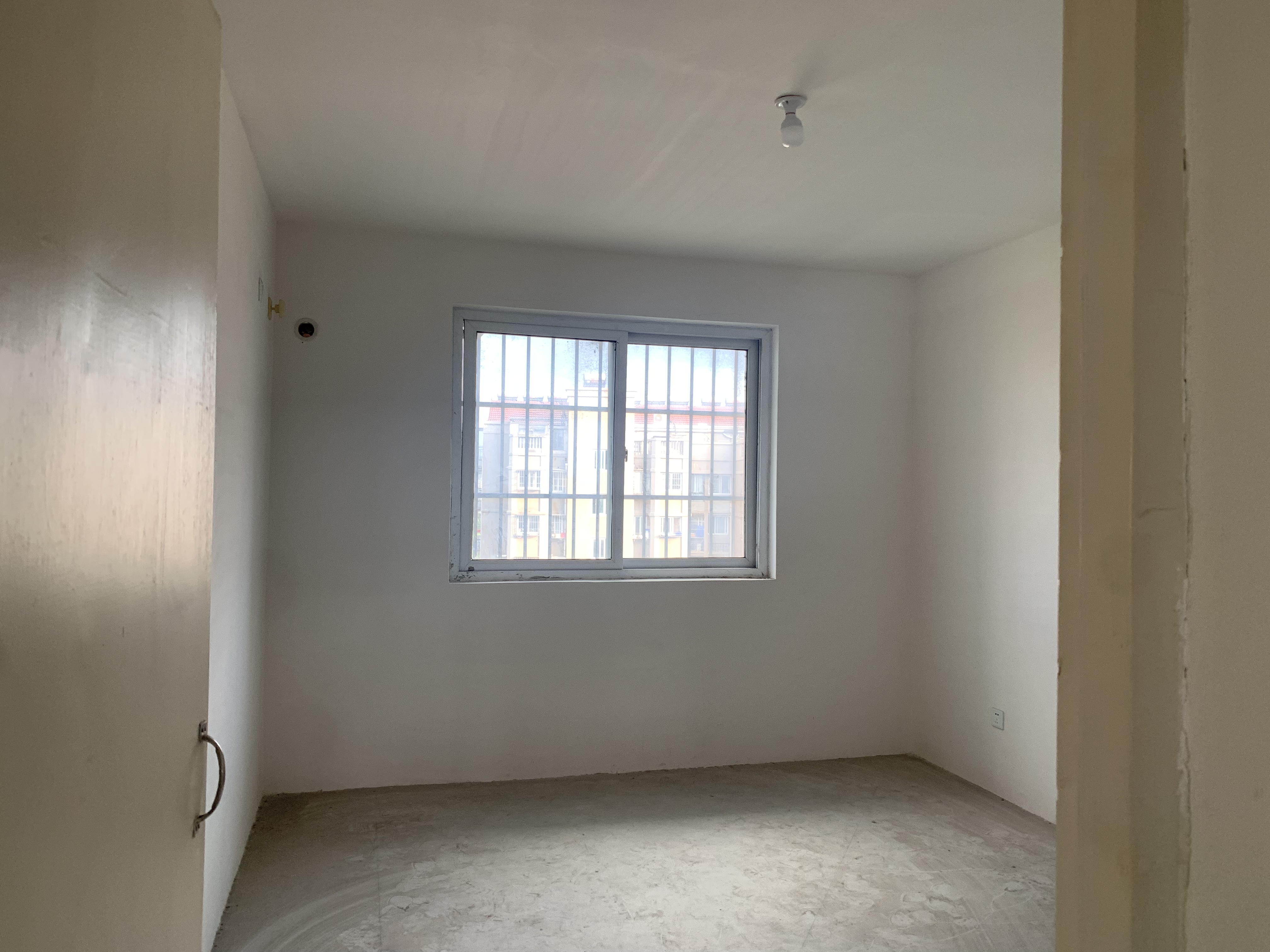 公园南苑 3室2厅2卫 161.99m&sup2;